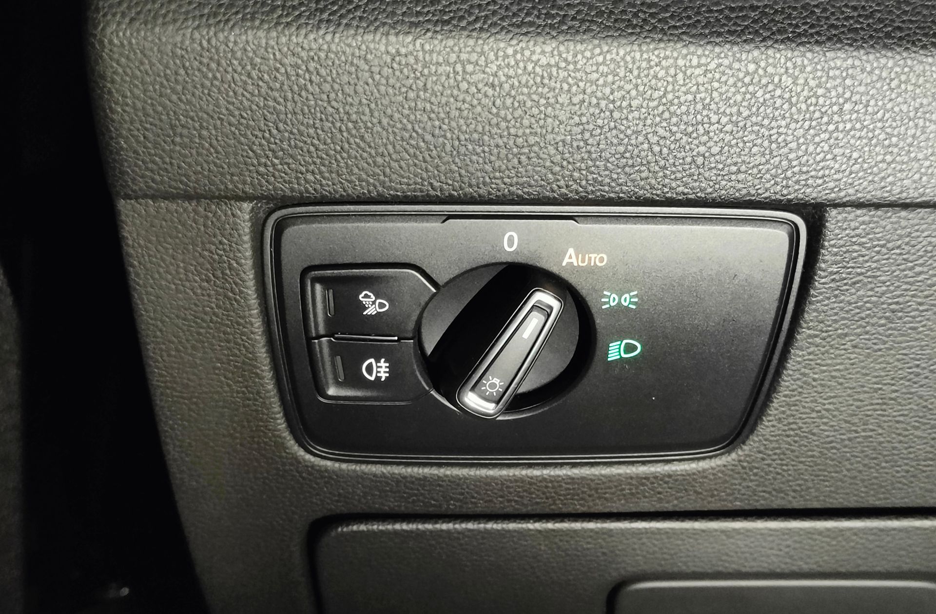 Volkswagen Arteon Elegance 2.0 TDI DSG 4Motion - foto 26