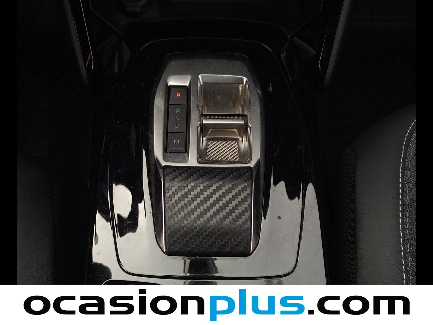 Foto Peugeot 2008 Peugeot 2008 PureTech 130 S&S Allure EAT8 (130 CV)