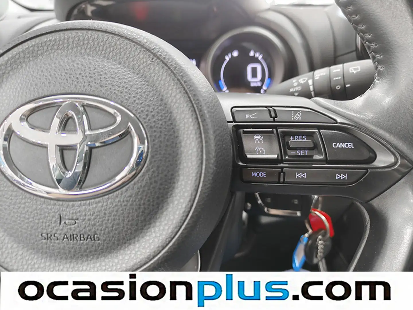 Foto Toyota Yaris Toyota Yaris 1.5 120H Business Plus (116 CV)