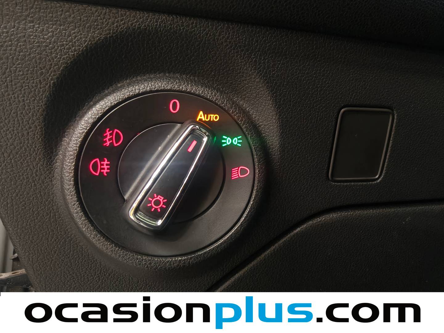 Acabados Seat León Seat León ST ST 2.0 TDI S&S FR DSG (184 CV)