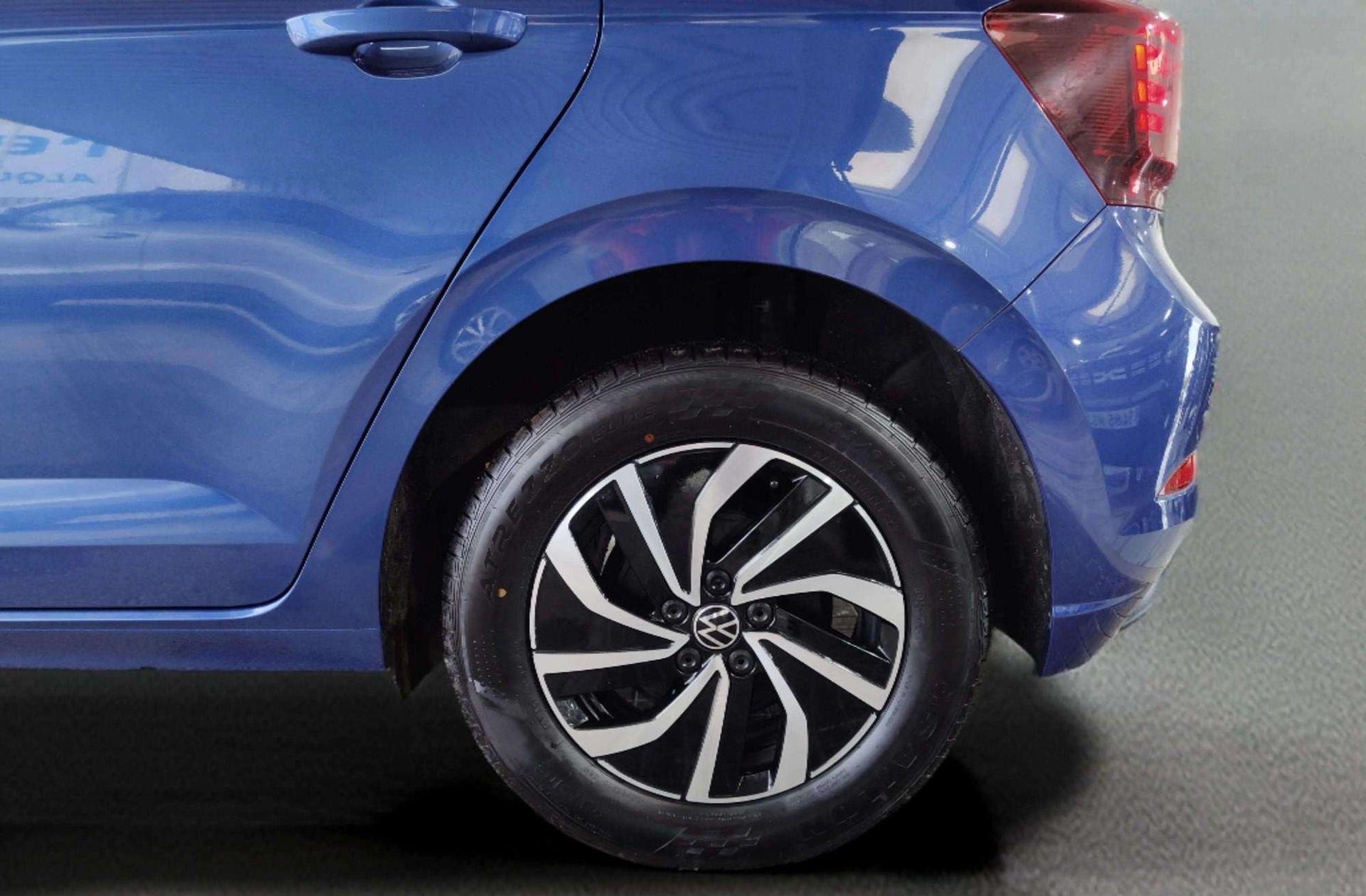 Volkswagen Polo Life 1.0 TSI DSG - foto 36