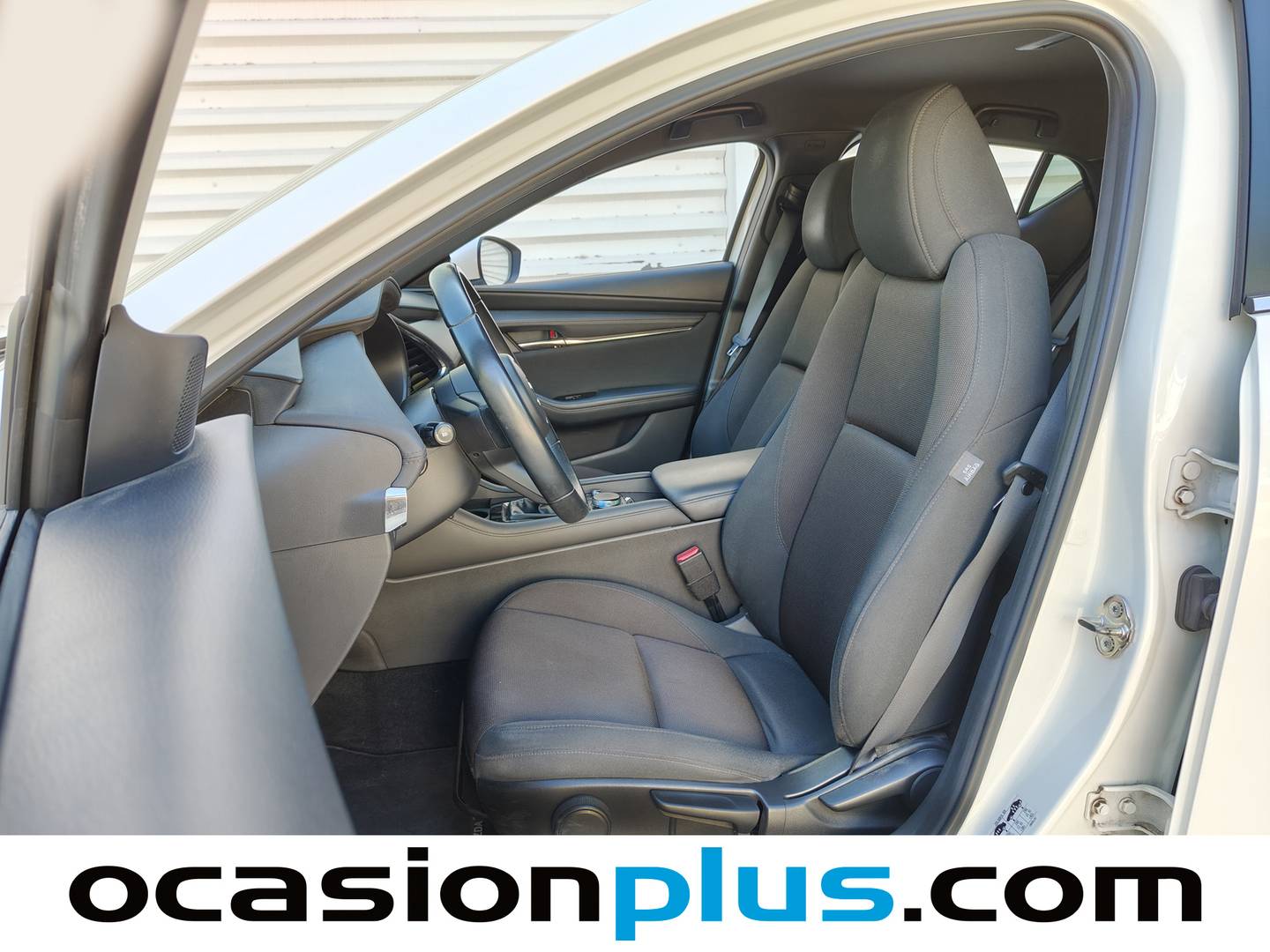 Foto Mazda Mazda3 Mazda Mazda 3 2.0 e-Skyactiv-G Evolution  (122 CV)