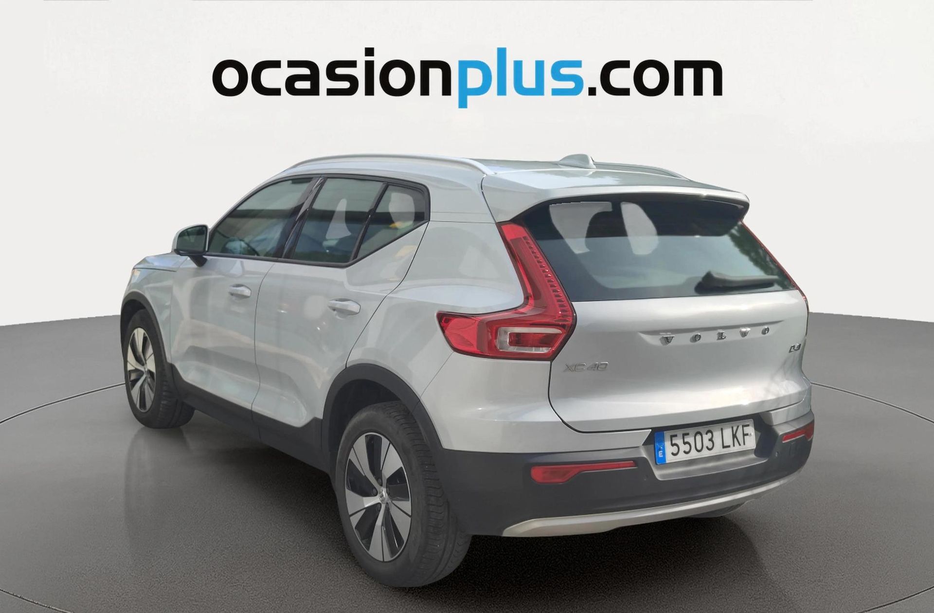 Volvo XC40 D4 Business Plus AWD - foto 3