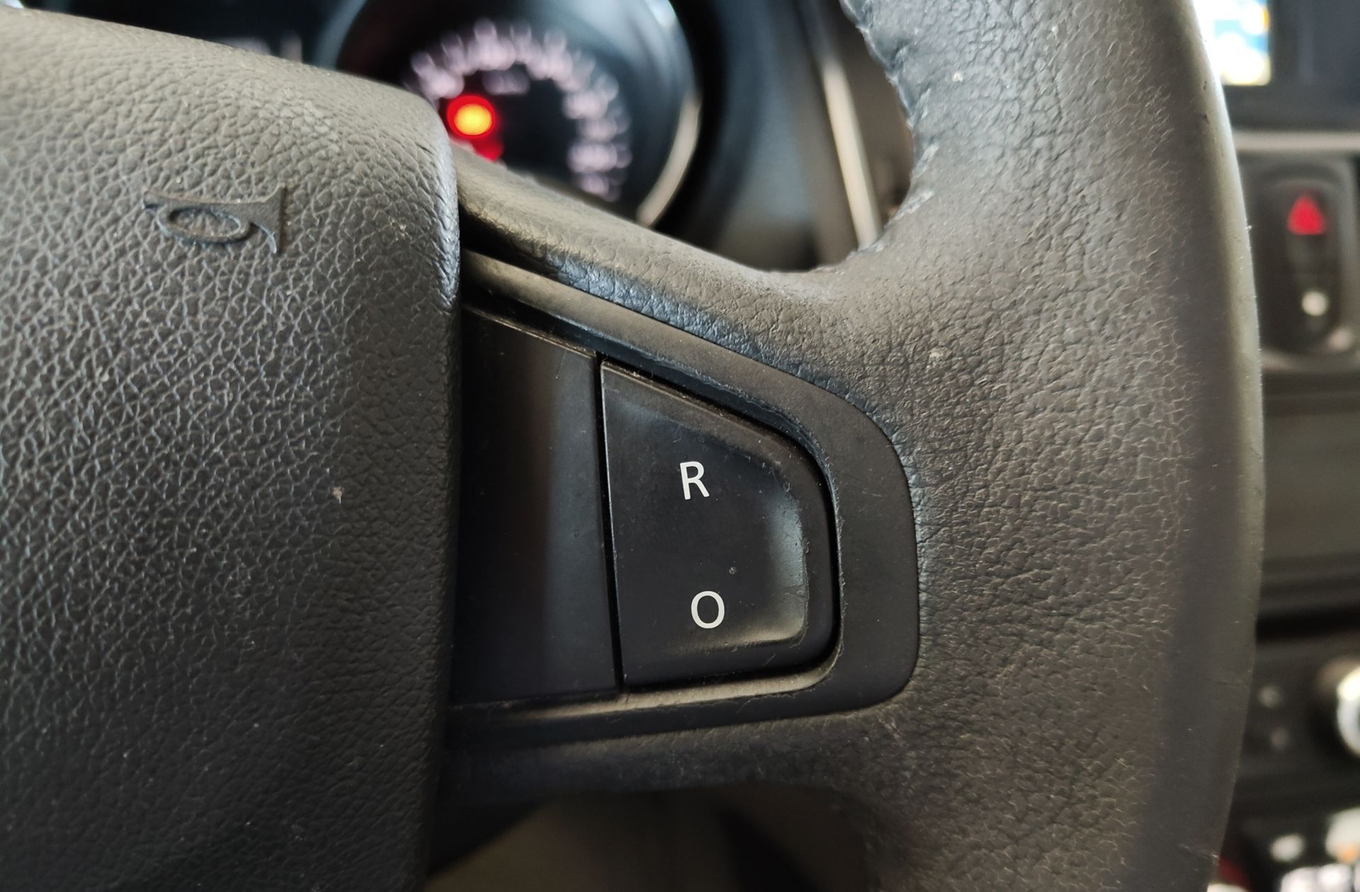 Renault Latitude dCi Privilege - foto 18