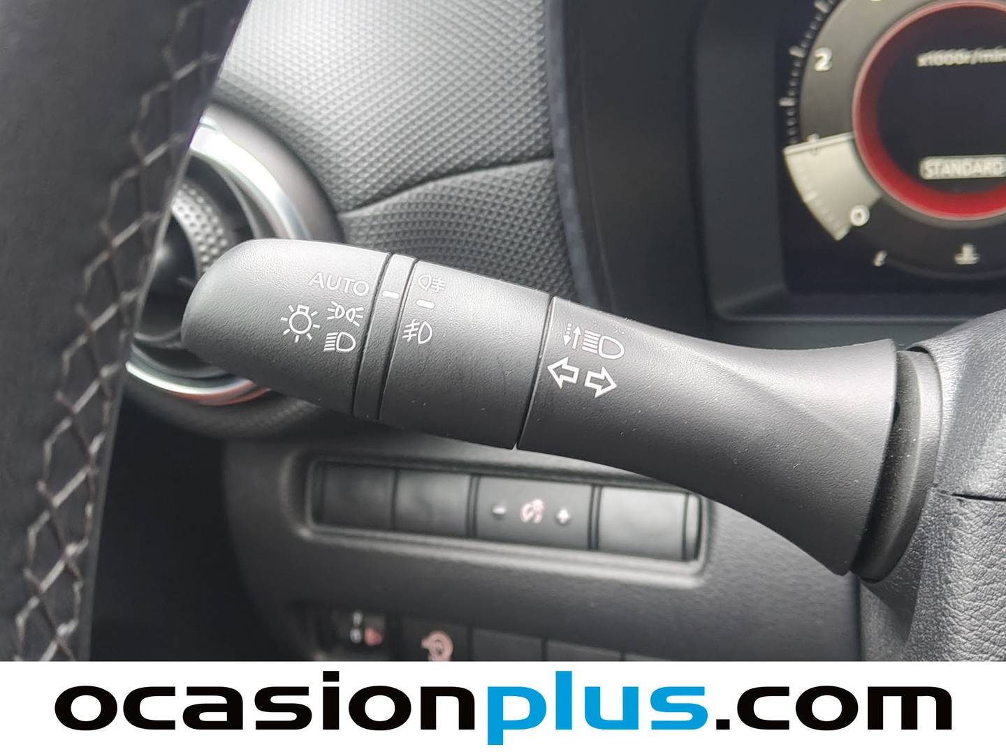 Foto Nissan JUKE Nissan Juke DIG-T N-Connecta 4x2 (114 CV)