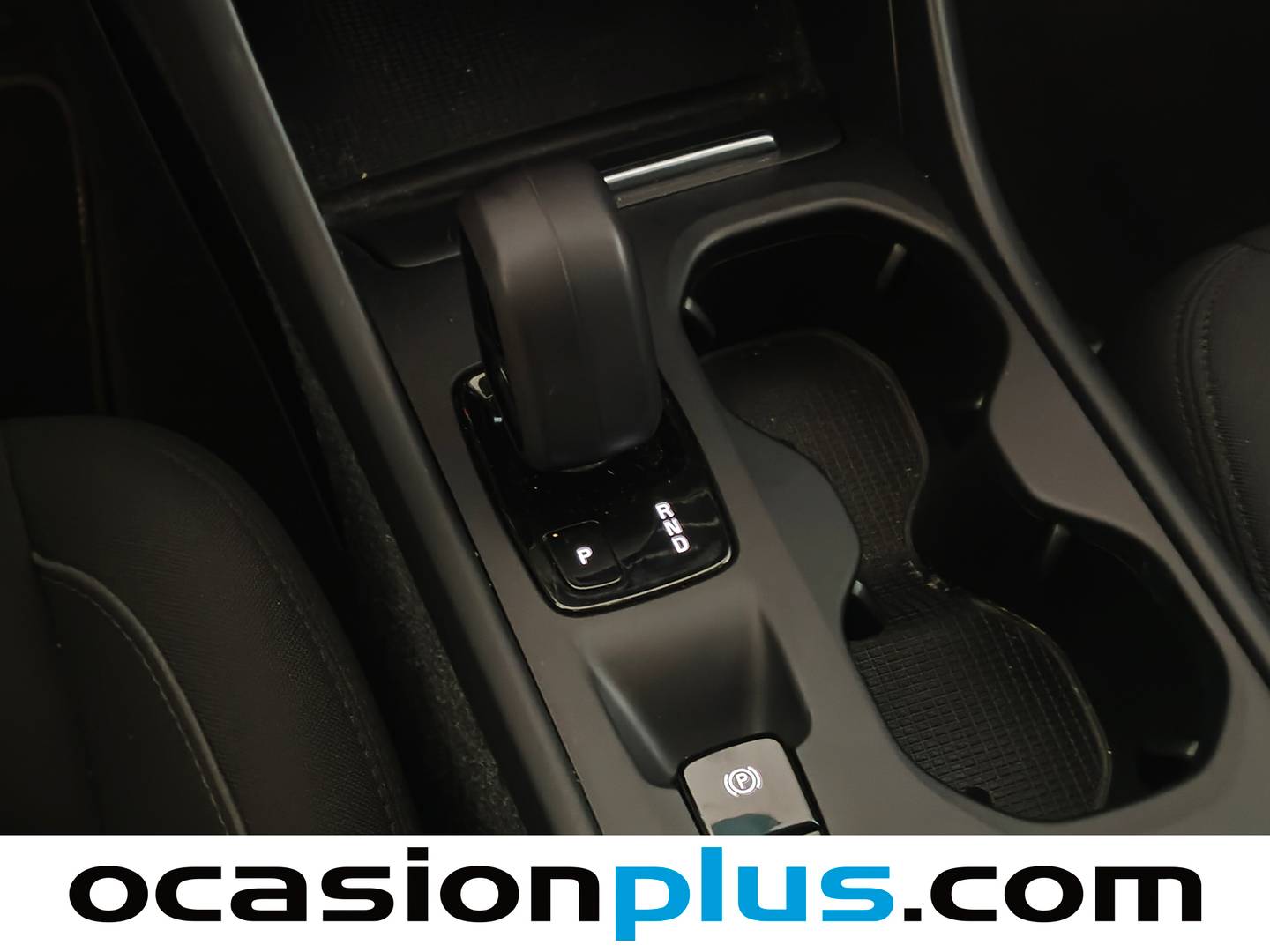 Foto Volvo XC40 Volvo XC40 T4 PHEV Recharge Core Auto (211 CV)