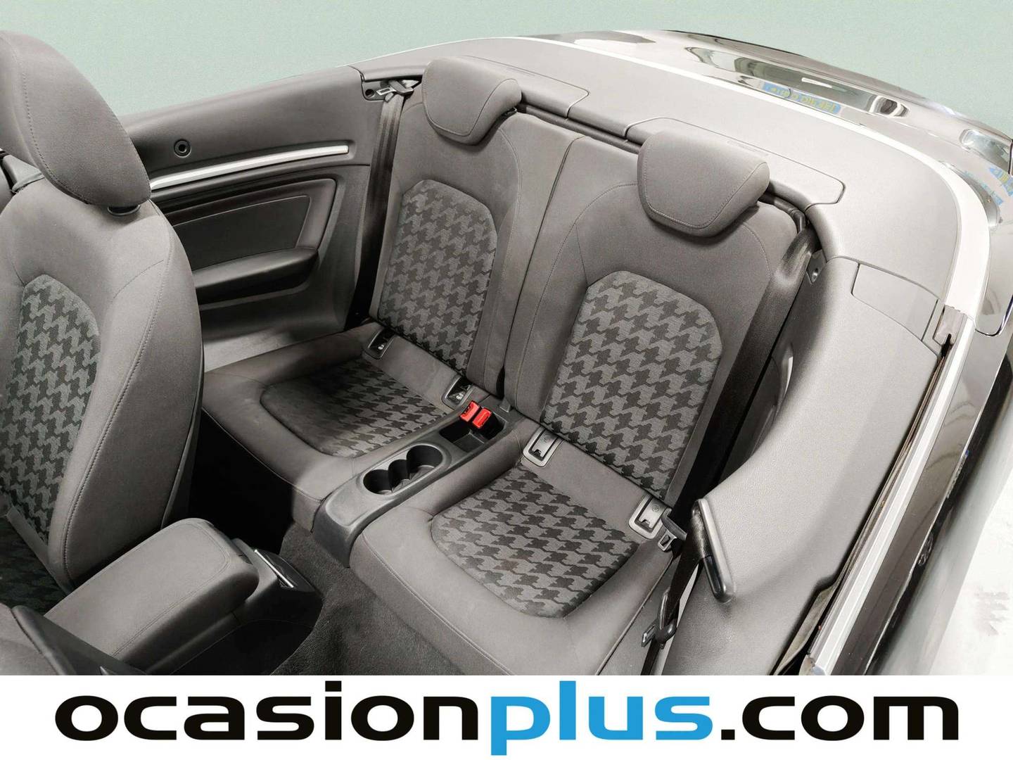 Foto asientos traseros Audi A3 Audi A3 Cabrio Attraction 1.6 TDI CD (110 CV)