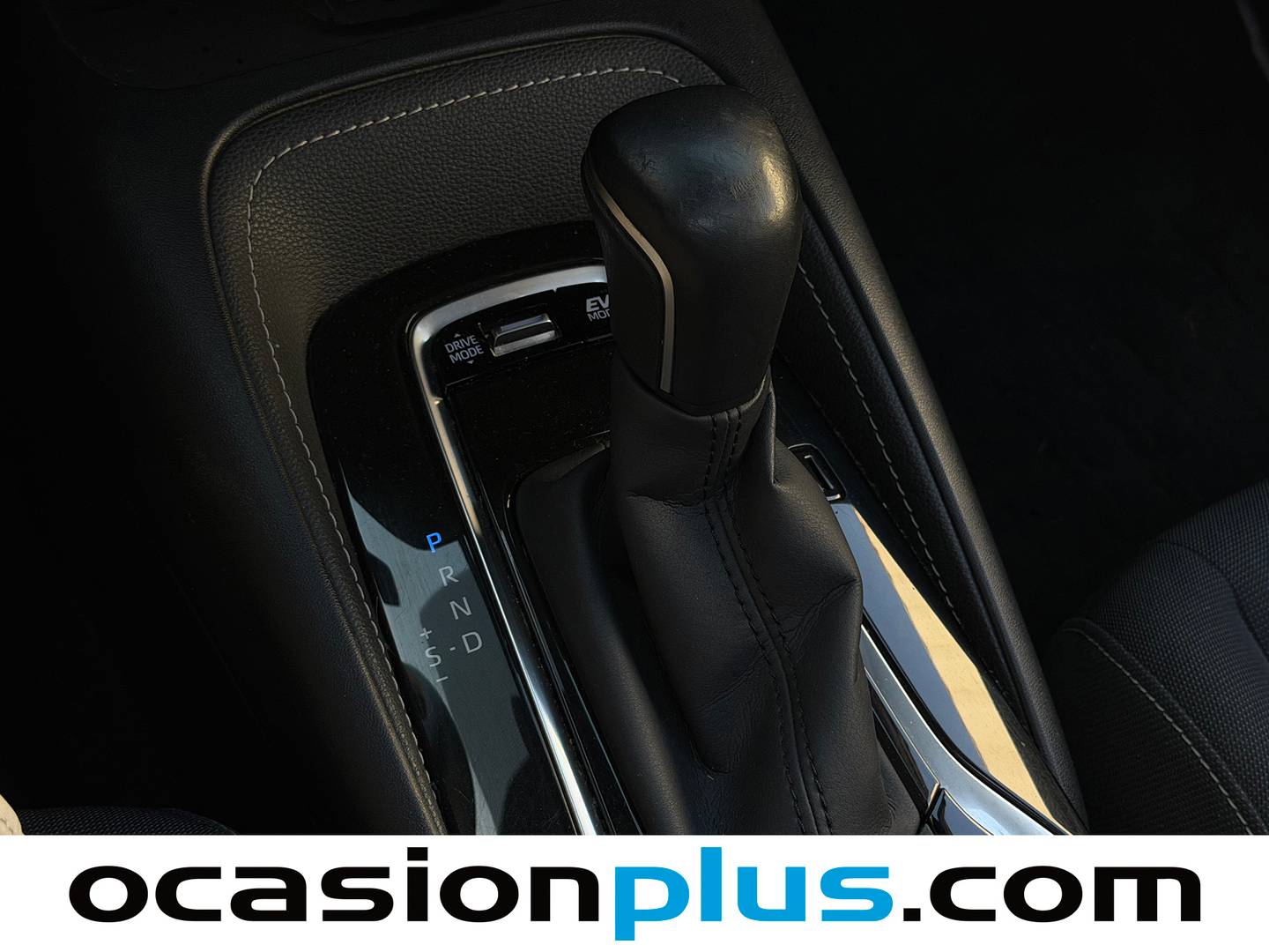 Toyota Corolla Toyota Corolla 180H Feel! E-CVT (180 CV) de segunda mano