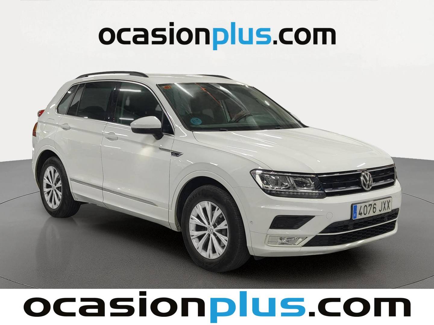 Foto delantera Volkswagen Tiguan Volkswagen Tiguan 1.4 ACT TSI BlueMotionTech (150 CV) DSG Pack R-Line derecha