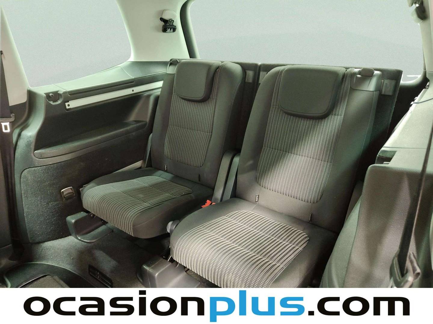 Extras y acabados del Seat Alhambra Seat Alhambra 2.0 TDI Ecomotive S&S Style (150 CV) 7 Plazas