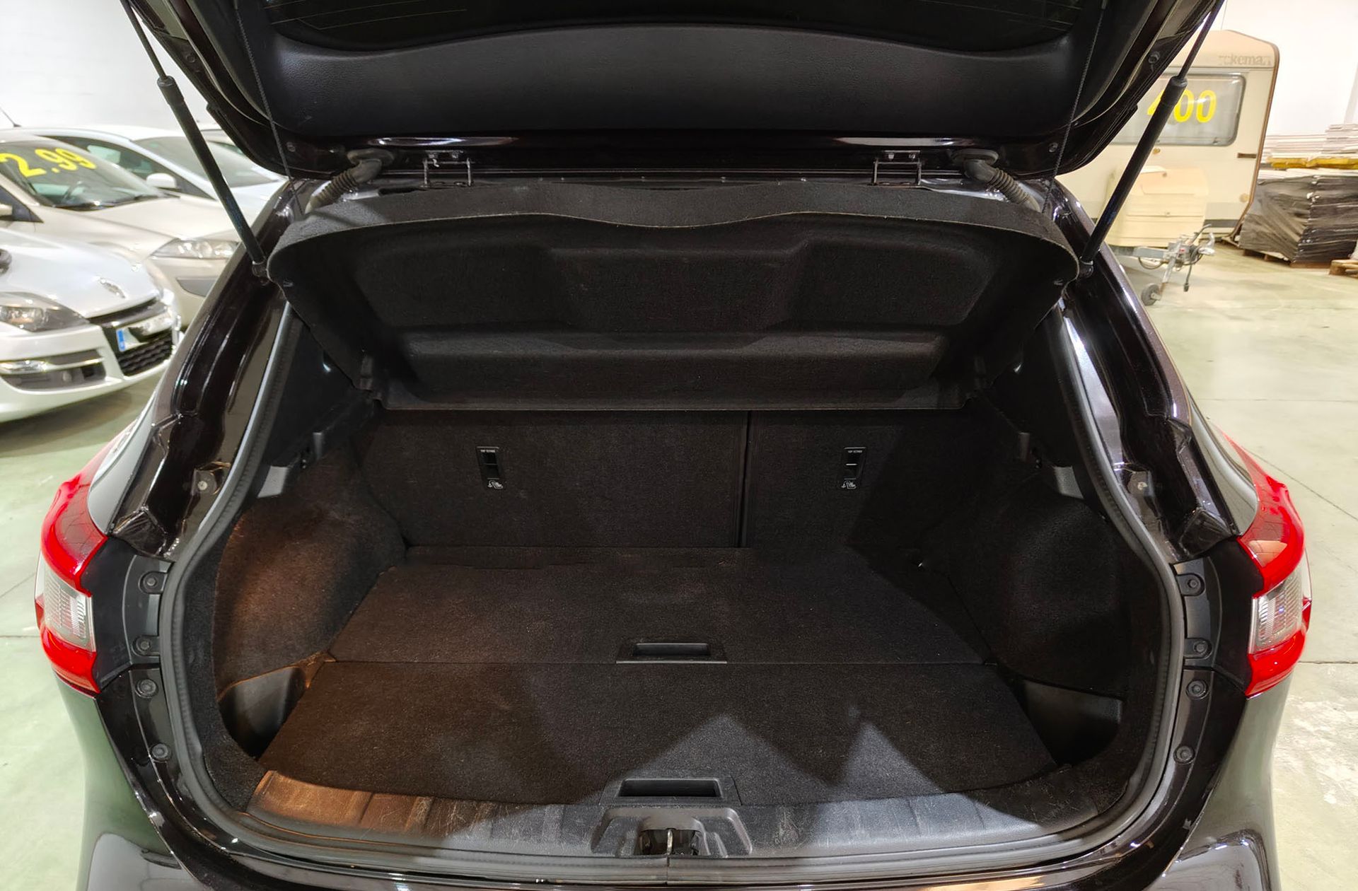 Nissan Qashqai DIG-T 115 N-Connecta 4x2 - foto 14