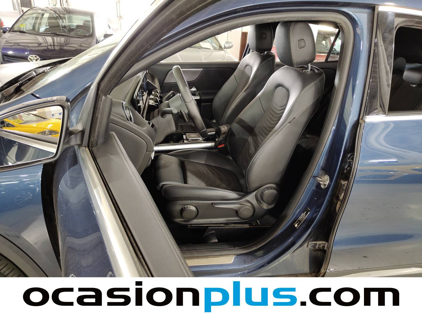Foto asientos delanteros Mercedes GLA Mercedes GLA 200 D (150 CV)