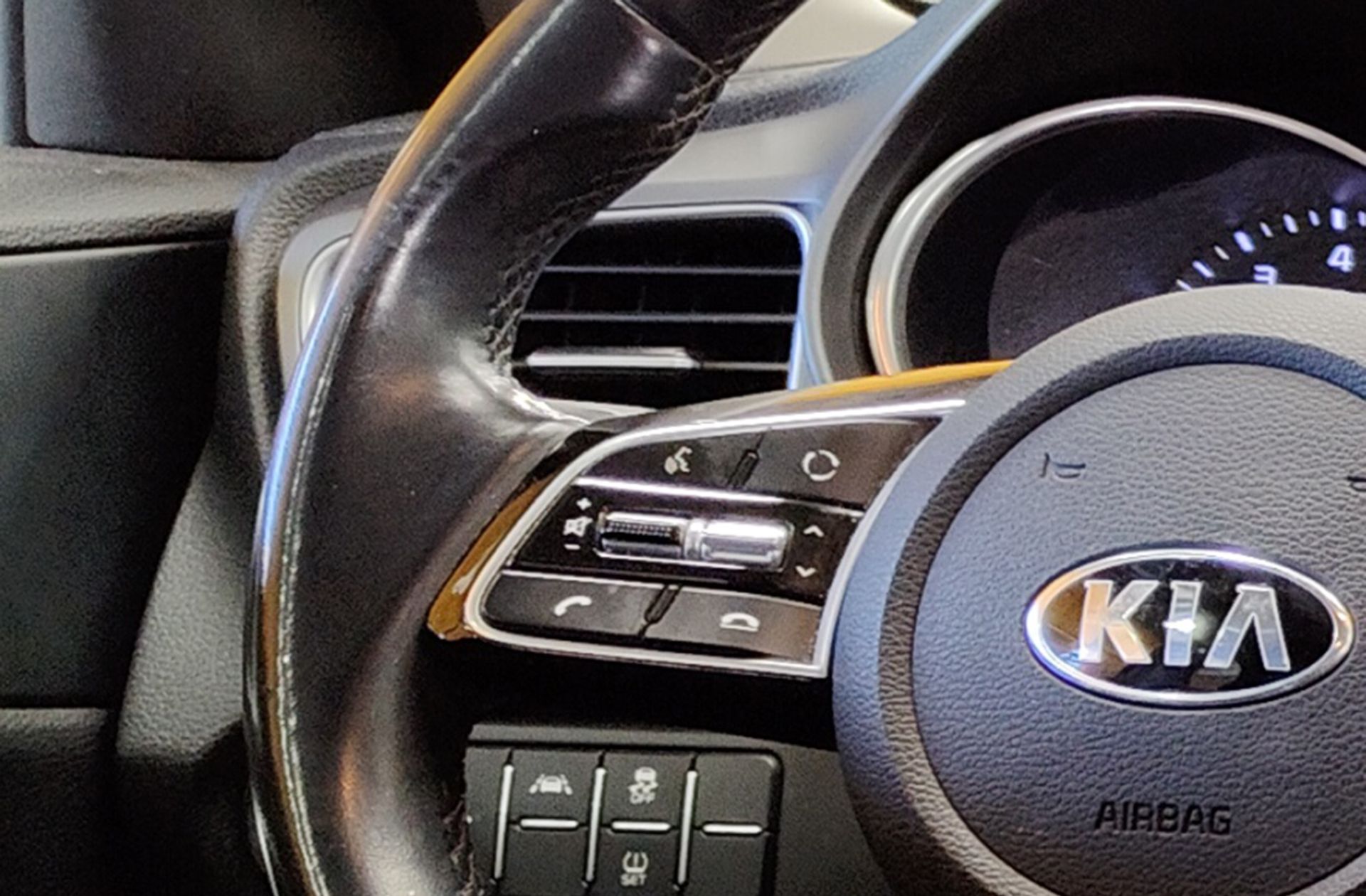 Kia XCeed 1.0 T-GDi Drive - foto 27