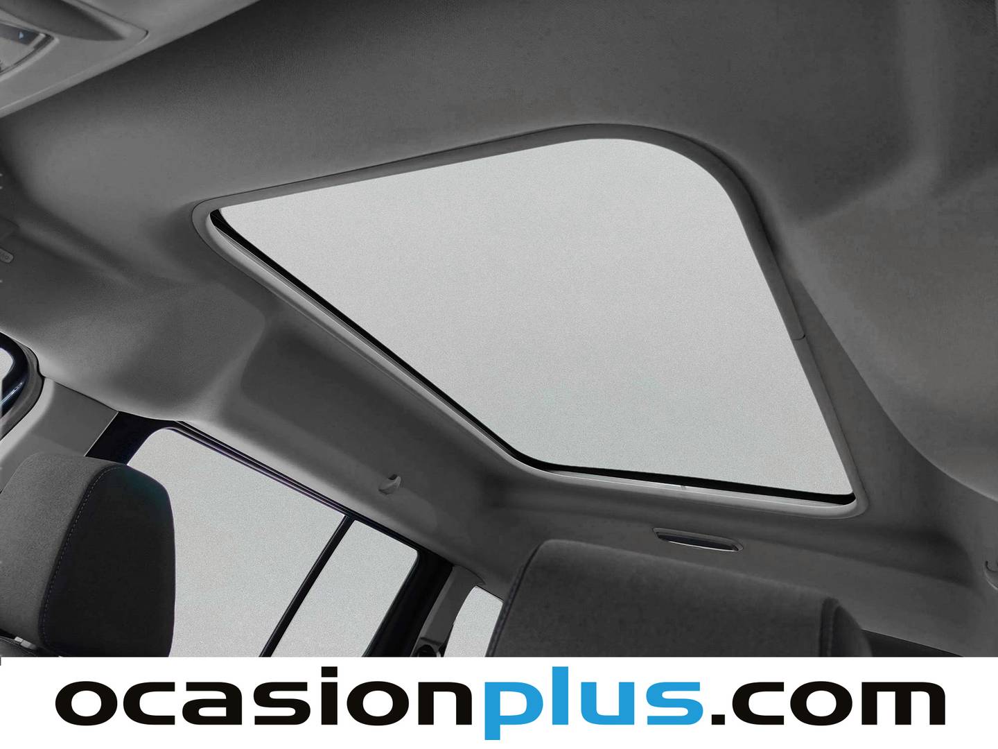 Equipamiento del Ford Grand Tourneo Connect Ford Grand Tourneo Connect 1.5 TDCi Titanium (120 CV) 7 Plazas