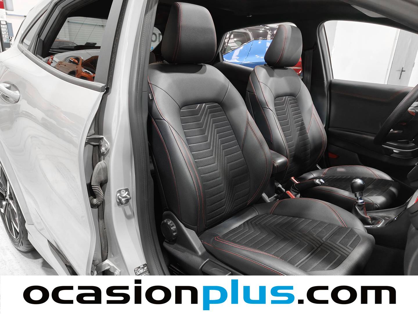 Foto Ford Puma Ford Puma 1.0 EcoBoost MHEV ST-Line X Design (155 CV)