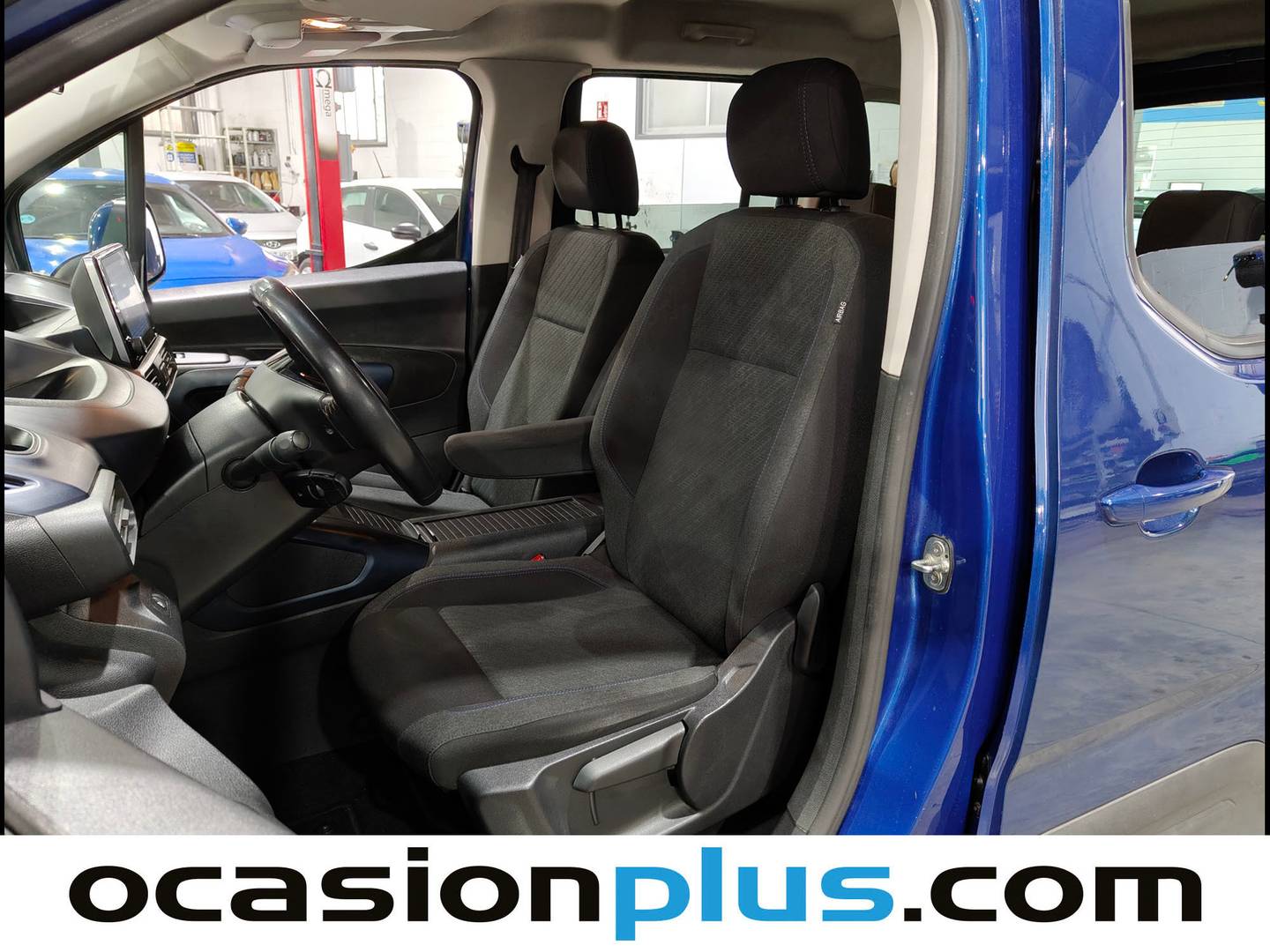 Foto Peugeot Rifter Peugeot Rifter BlueHDi 100 Allure Standard 73 kW (100 CV)