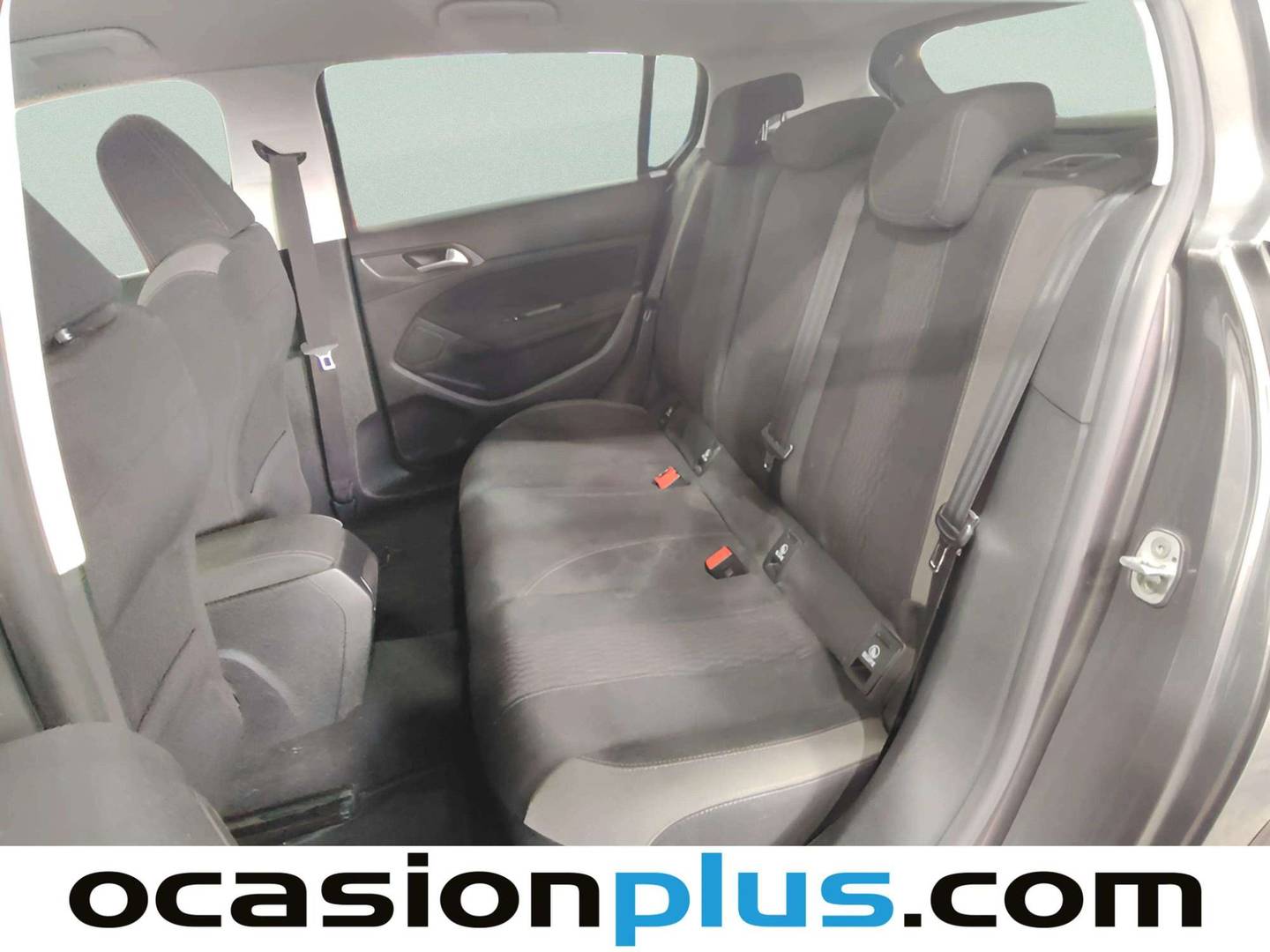 Foto asientos traseros Peugeot 308 Peugeot 308 PureTech 130 S&S Style (130 CV)