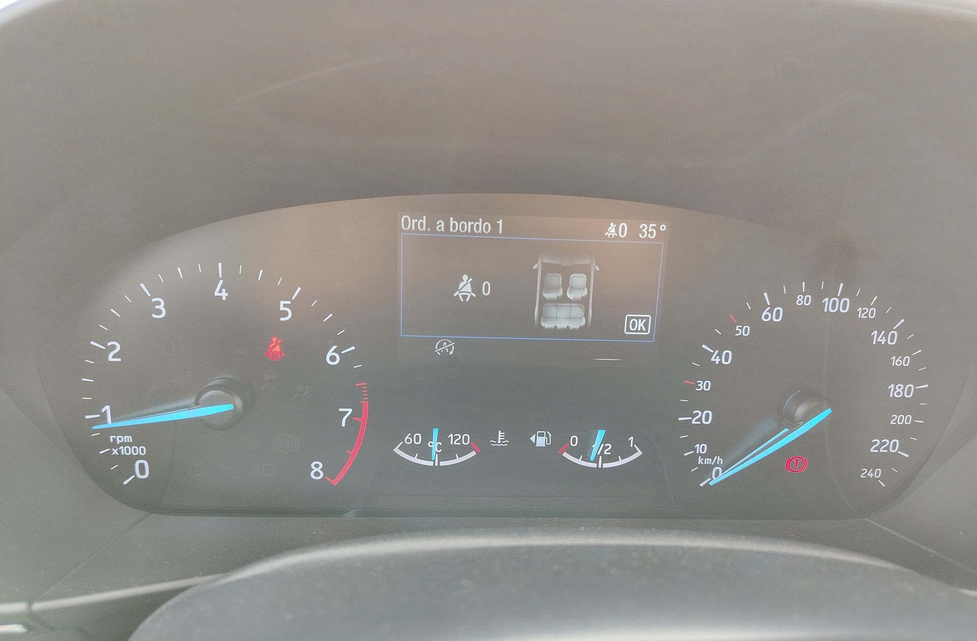 Ford Focus 1.0 EcoBoost Active - foto 20