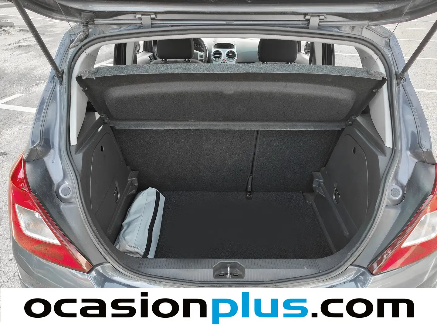 Foto Opel Corsa Opel Corsa 1.2 C'Mon (85 CV)