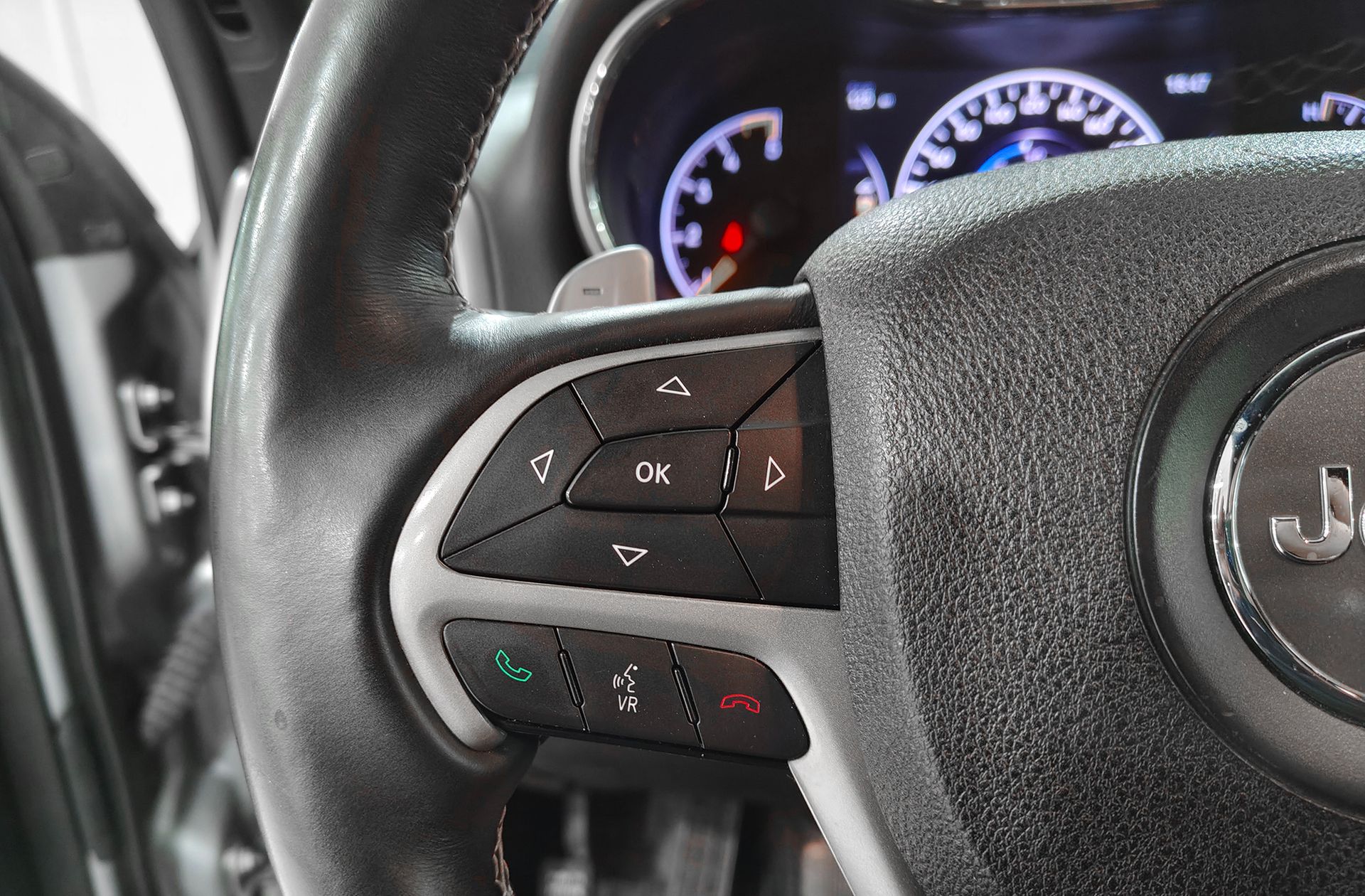 Jeep Grand Cherokee 3.0 V6 Diesel Limited - foto 25