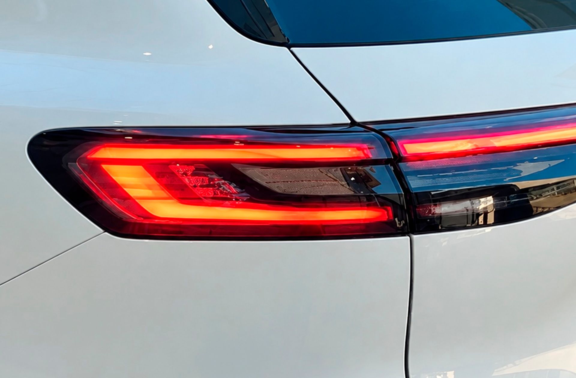 Geely Starray EM-i 1.5 PHEV Pro - foto 16