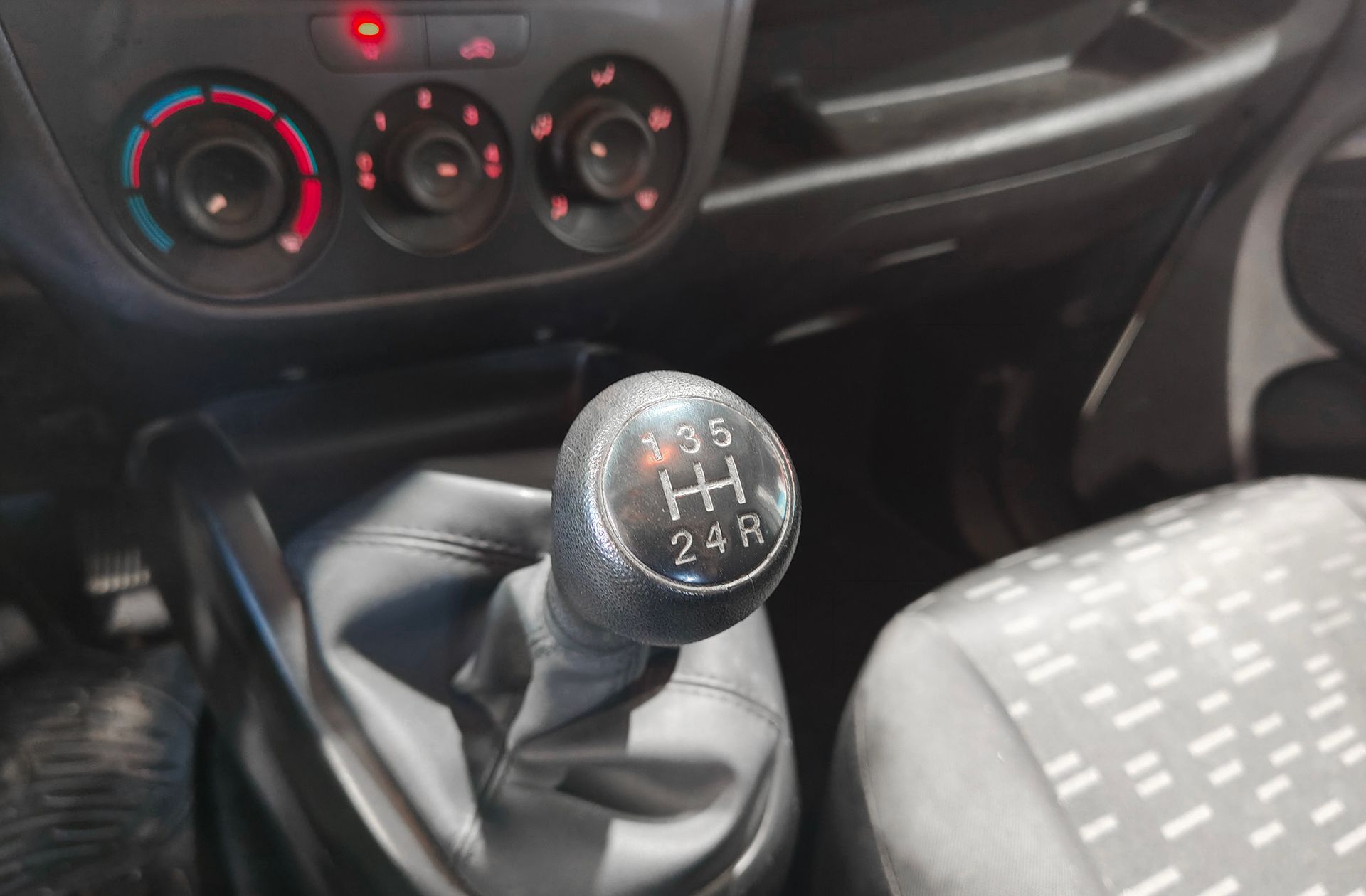 Opel Combo Tour 1.3 CDTI Tour Expression L1 H1 - foto 5