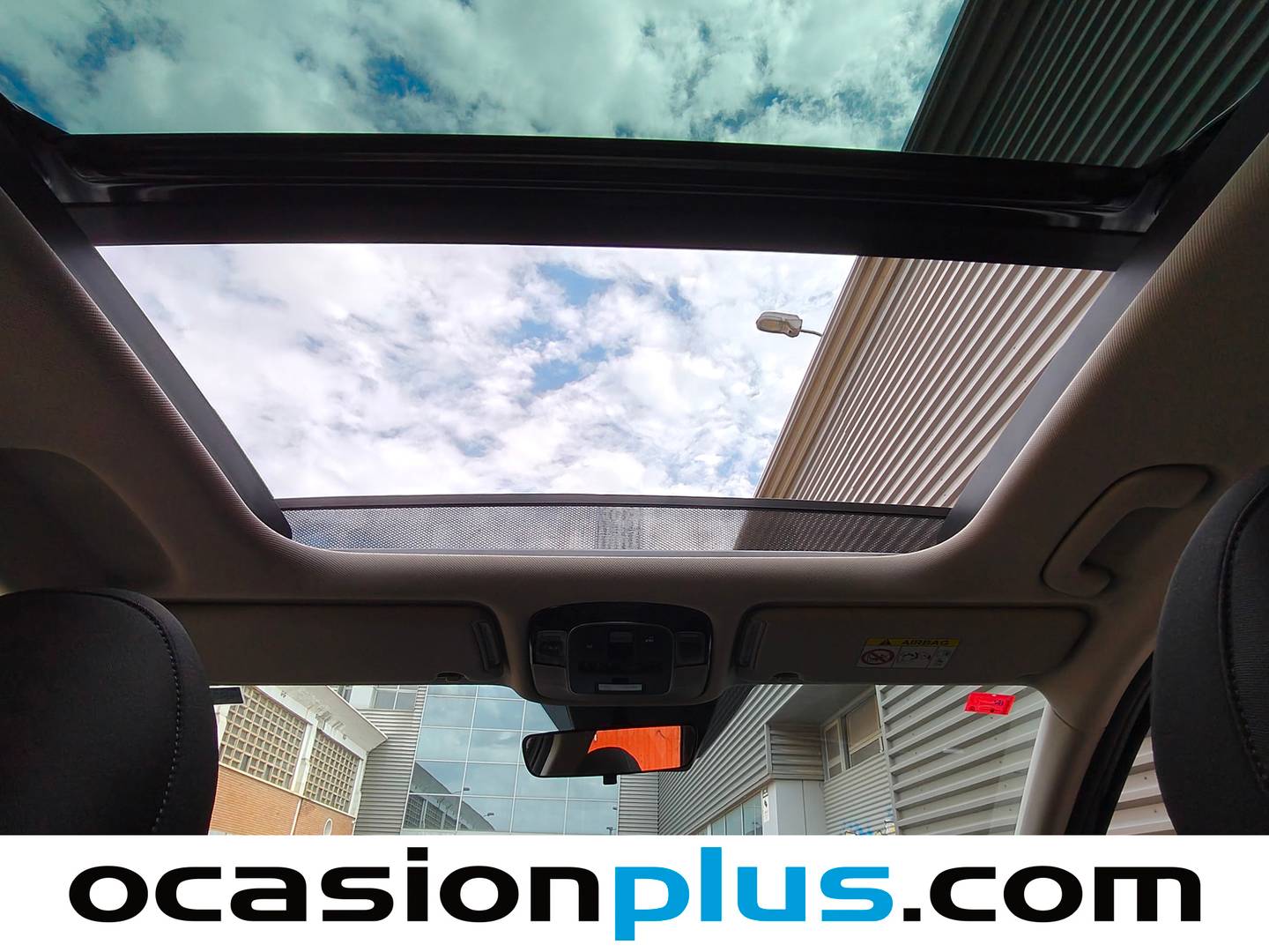 Extras y acabados del Hyundai Tucson Hyundai Tucson 1.6 TGDI 48V Maxx Sky (150 CV)