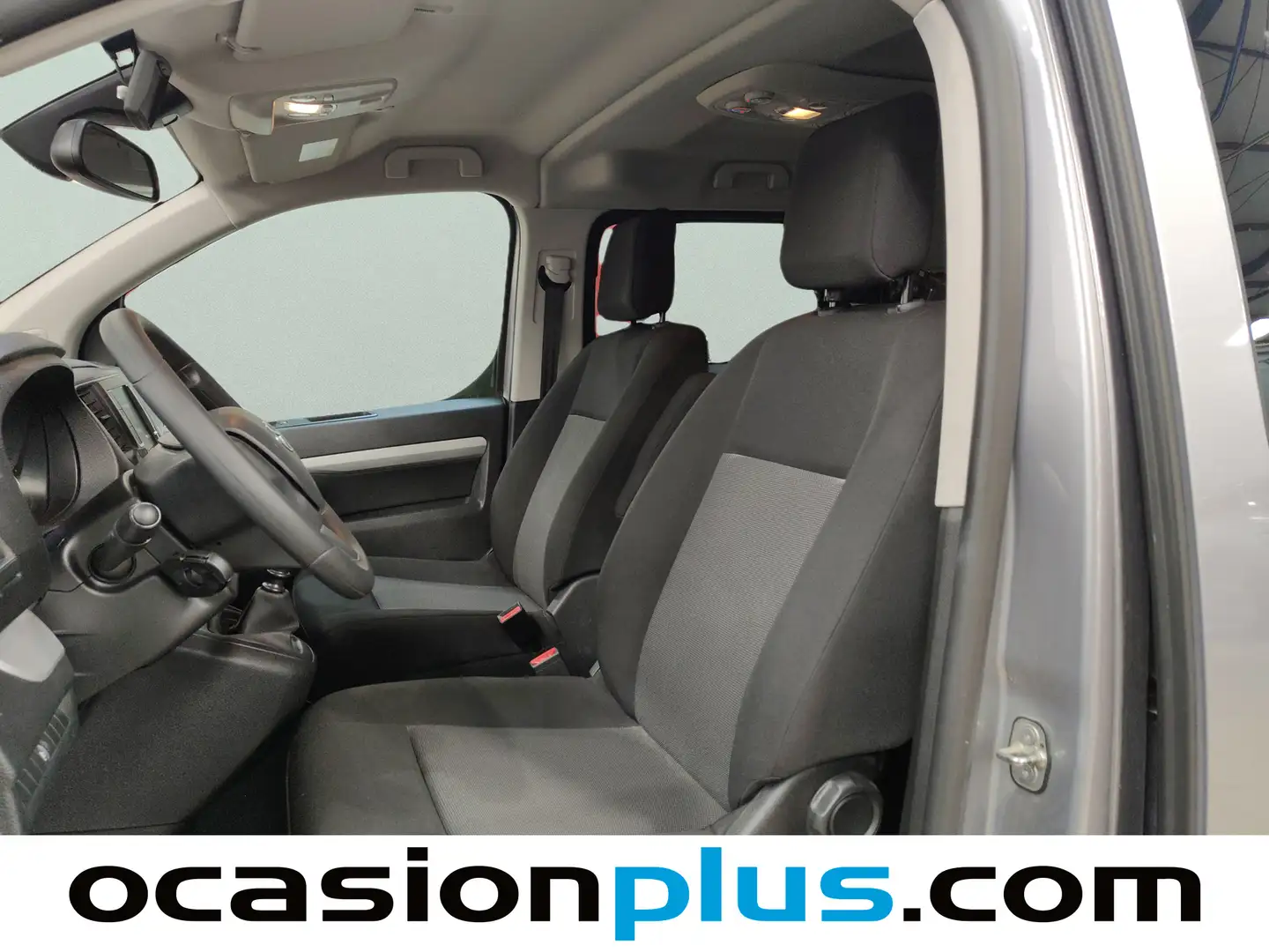 Foto Toyota Proace Verso Toyota Proace Verso 2.0D VX Plus Shuttle L1 (145 CV)