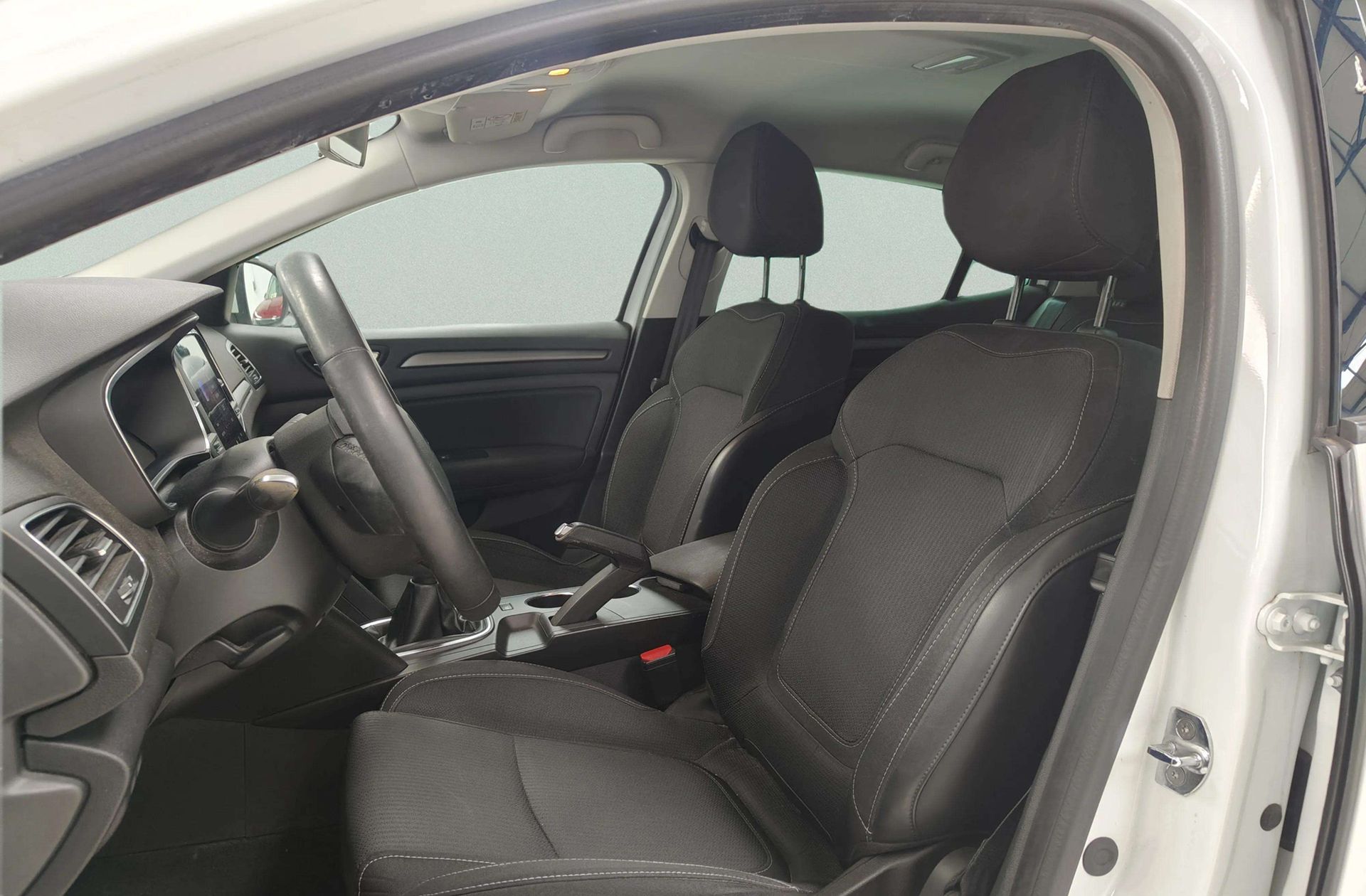 Renault Mégane Intens TCe GPF - foto 12