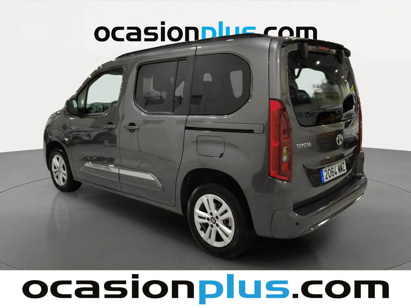 Foto trasera Toyota Proace City Verso Toyota Proace City Verso 1.5D Family Active L1 (131 CV) izquierda