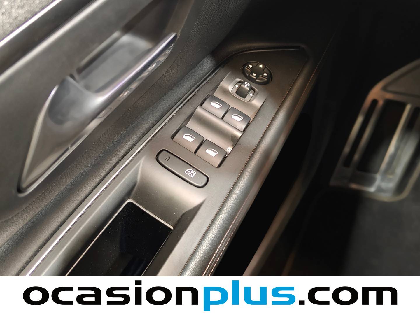 Peugeot 5008 Peugeot 5008 PureTech 130 GT Line (130 CV) 7 Plazas km 0