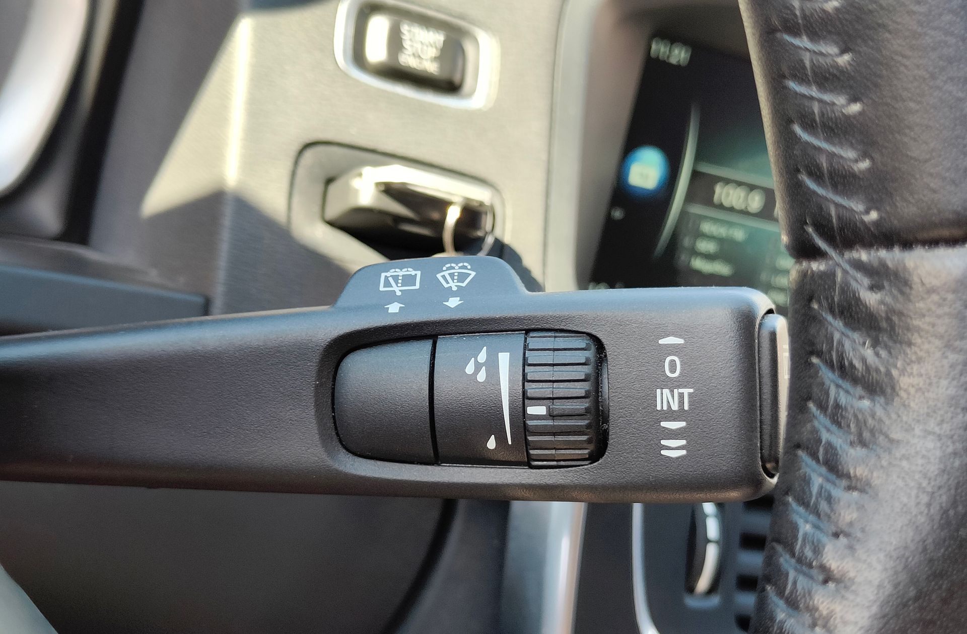 Volvo V60 D3 Kinetic - foto 26