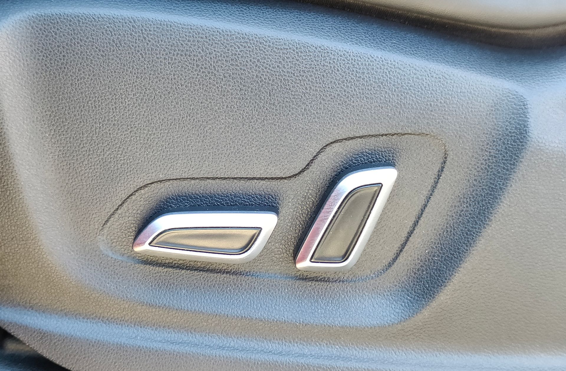 MG EHS 1.5 T-GDi PHEV Luxury - foto 13
