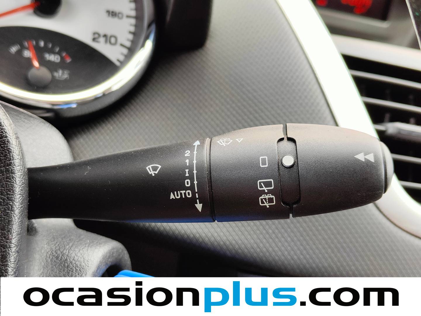 Equipamiento del Peugeot 207 Peugeot 207 1.6 VTi 16v XS (120 CV)