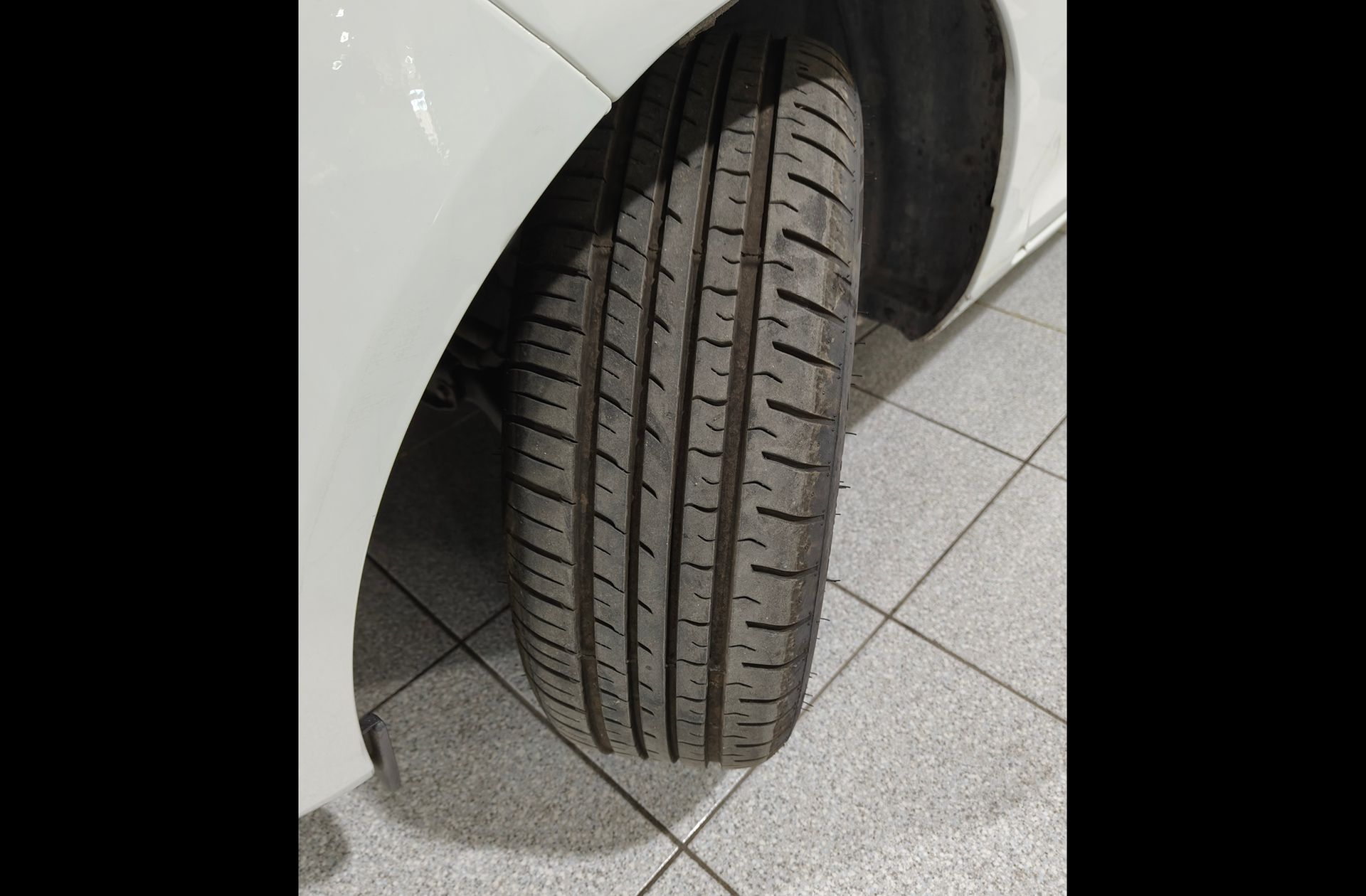 Ford Fiesta 1.0 EcoBoost Trend - foto 29