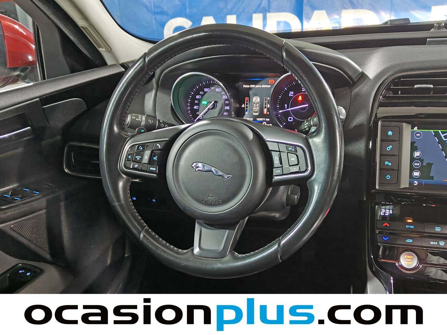 Foto Jaguar XE Jaguar XE 2.0 Diesel Pure RWD Auto (180 CV)