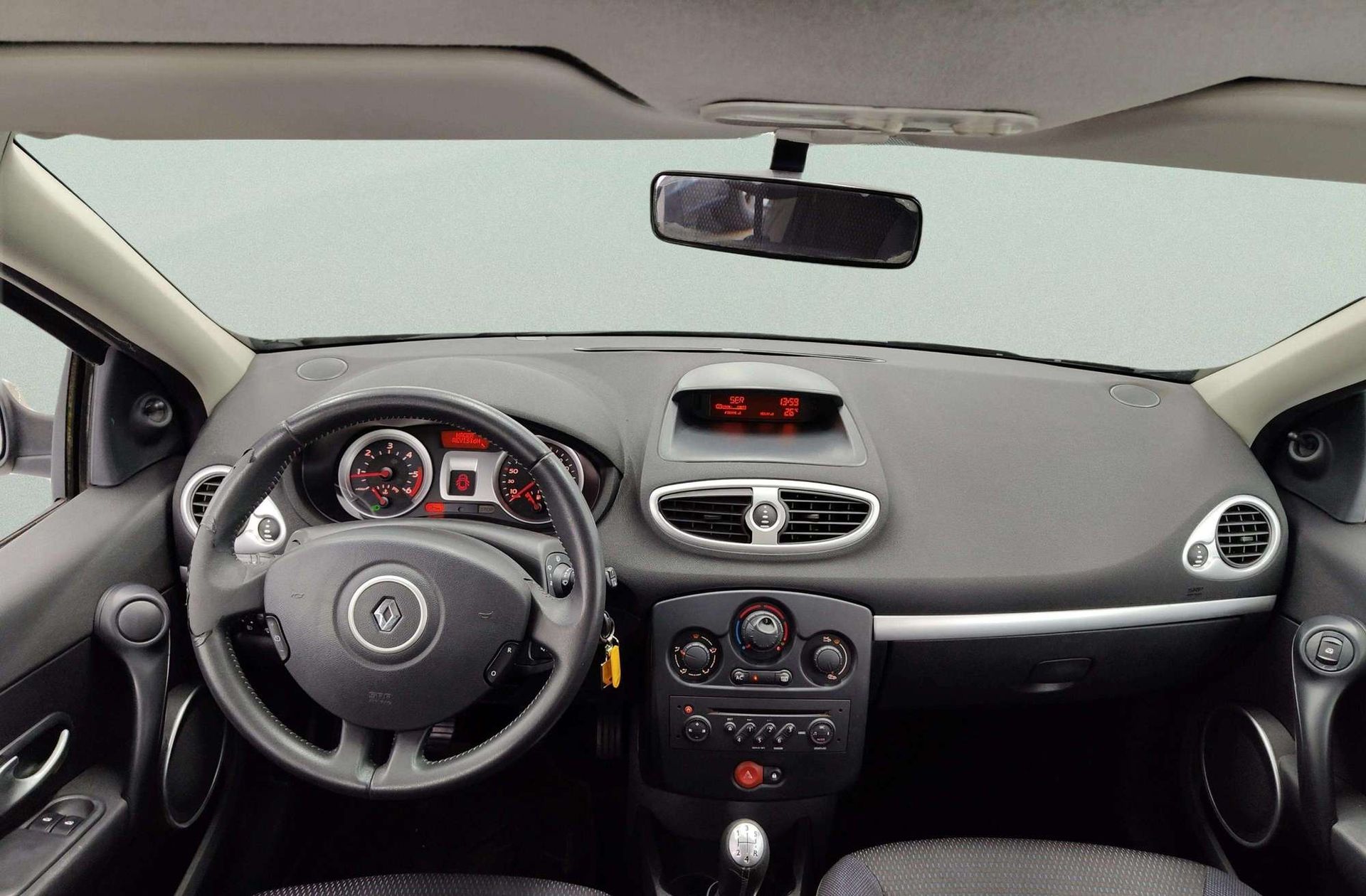 Renault Clio 1.5 dCi Emotion - foto 6