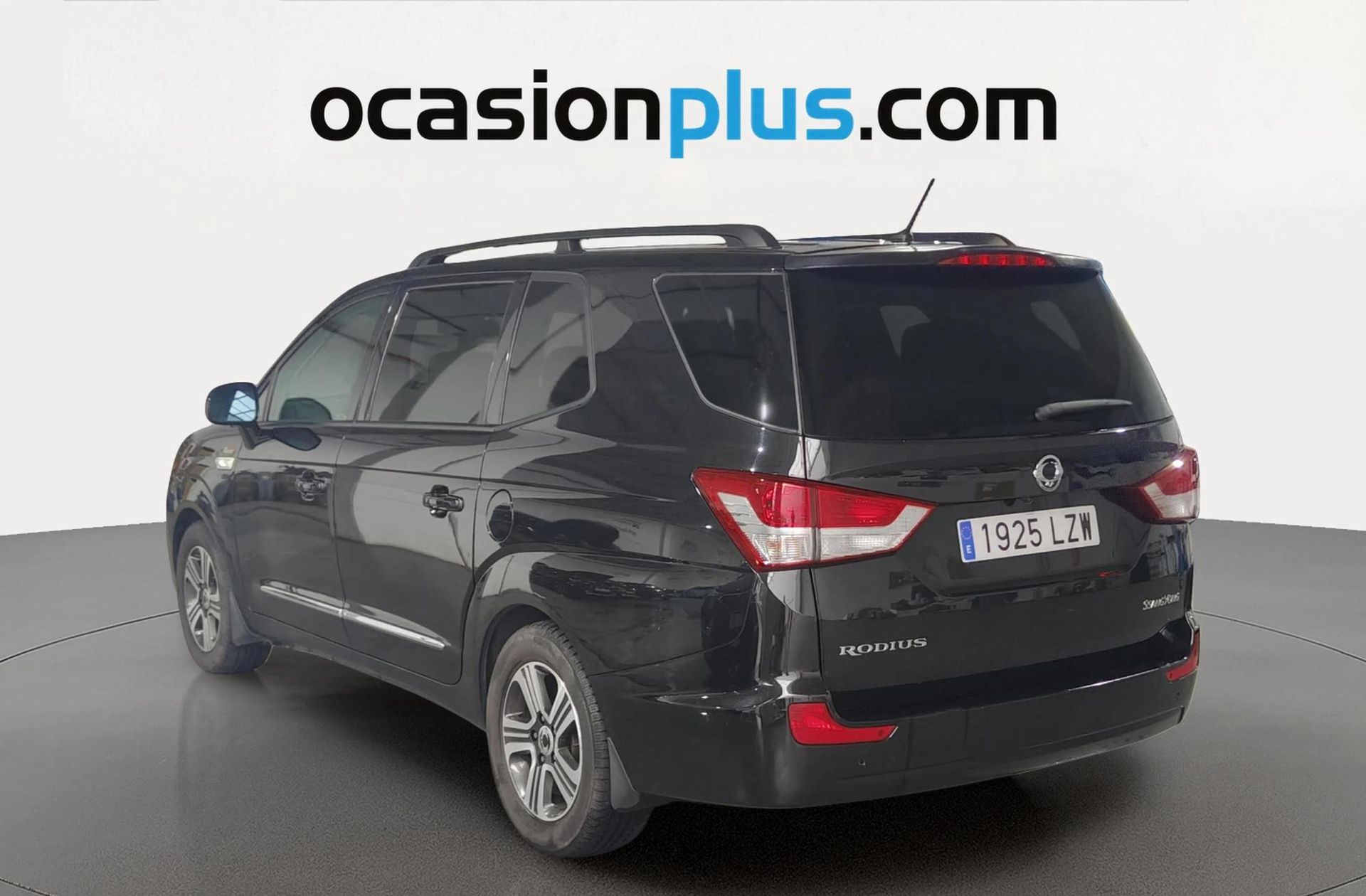 SsangYong Rodius 2.0 e-Xdi Limited 4x4 7 plazas - foto 3