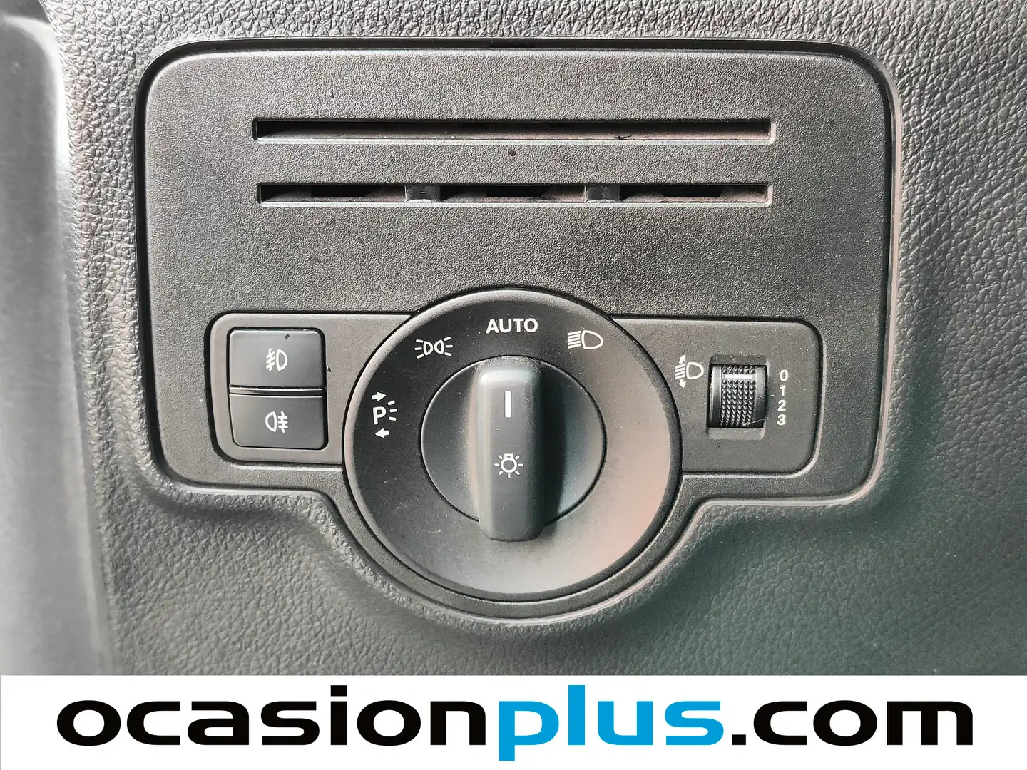 Foto Mercedes Vito Mercedes-Benz Vito 119 CDI Compacta (190 CV)