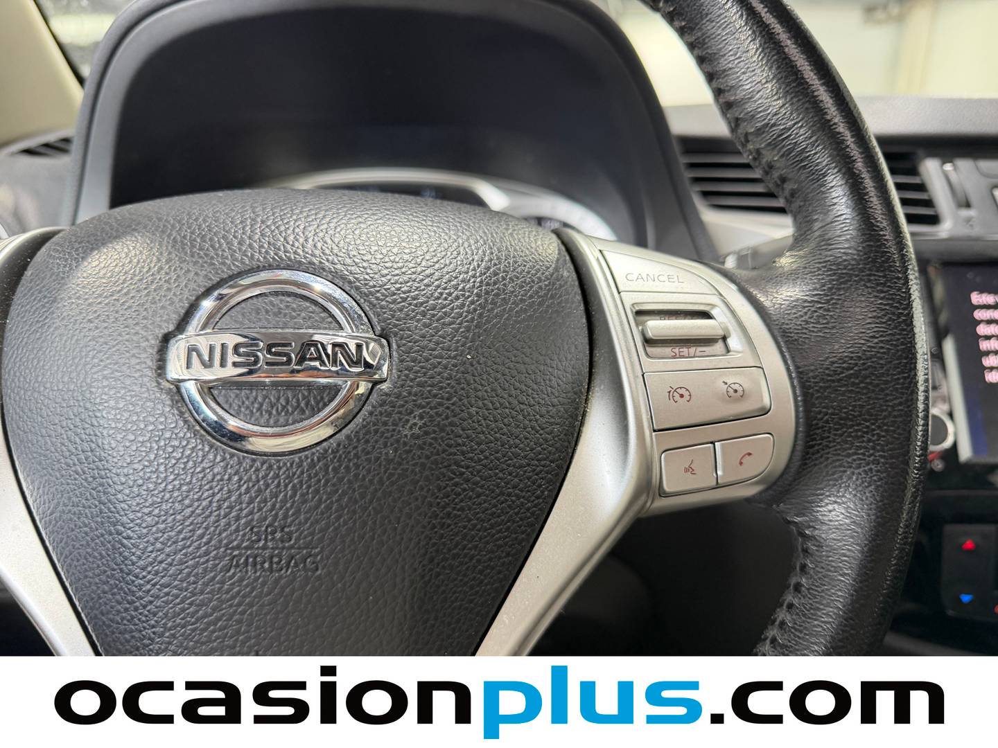 Nissan Navara Nissan Navara PickUp 2.3 dCi Doble Cabina Tekna (190 CV) al mejor precio