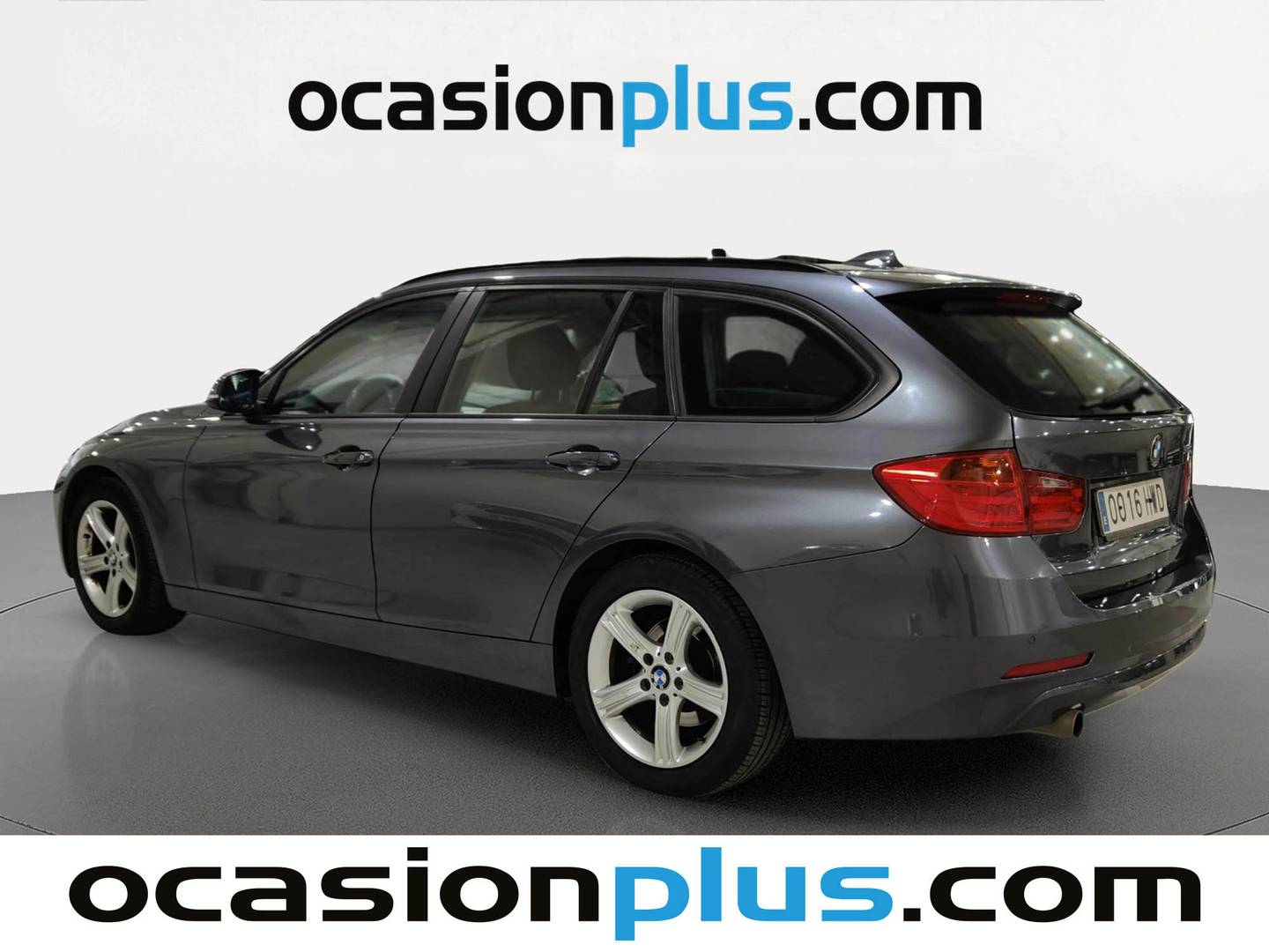 Foto trasera BMW Serie 3 BMW Serie 3 318d Touring (143 CV) izquierda