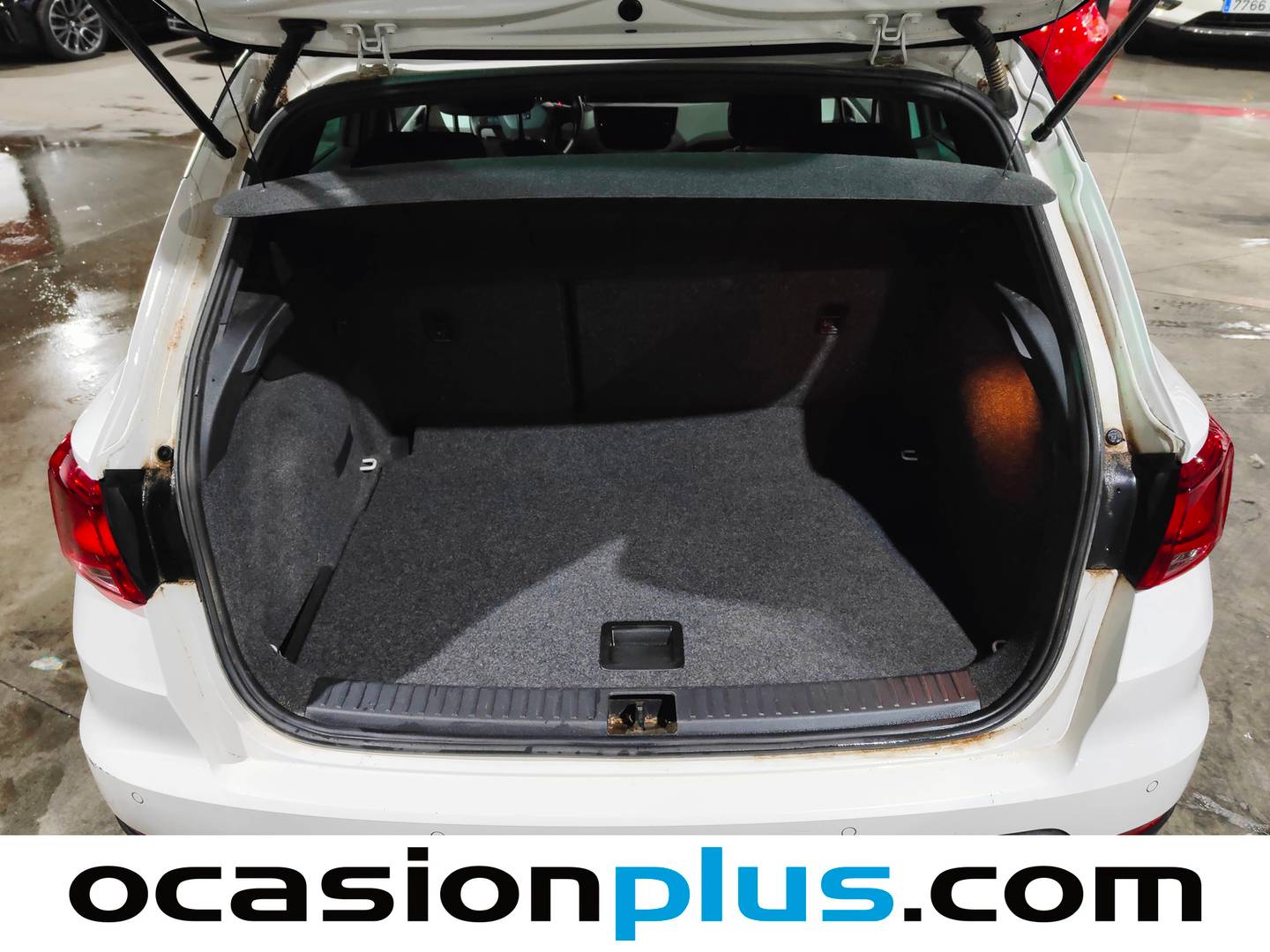 Foto Seat Arona SEAT Arona 1.0 TSI S&S Xcellence (115 CV)