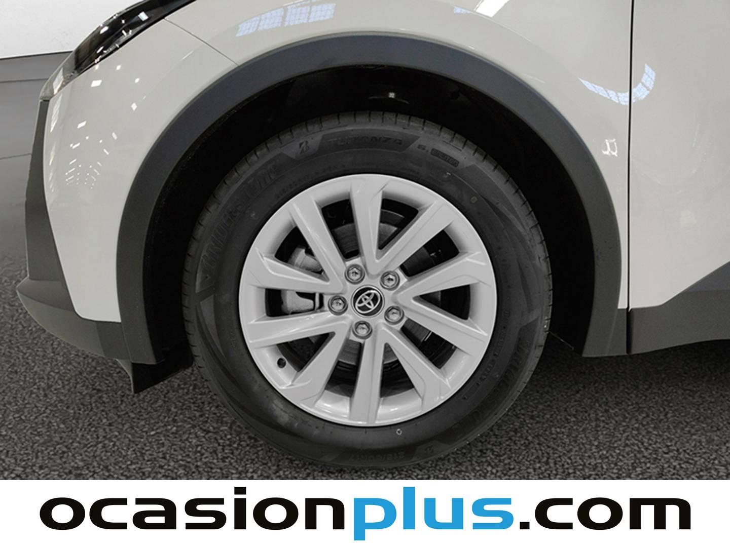 Toyota C-HR Toyota C-HR 1.8 140H Active (140 CV) seminuevo