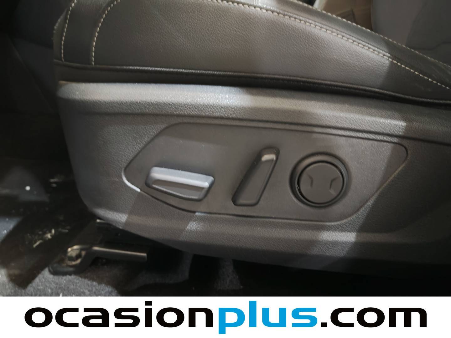 Paquetes del KIA Sportage KIA Sportage 1.6 T-GDi MHEV Tech 4x2 (150 CV)