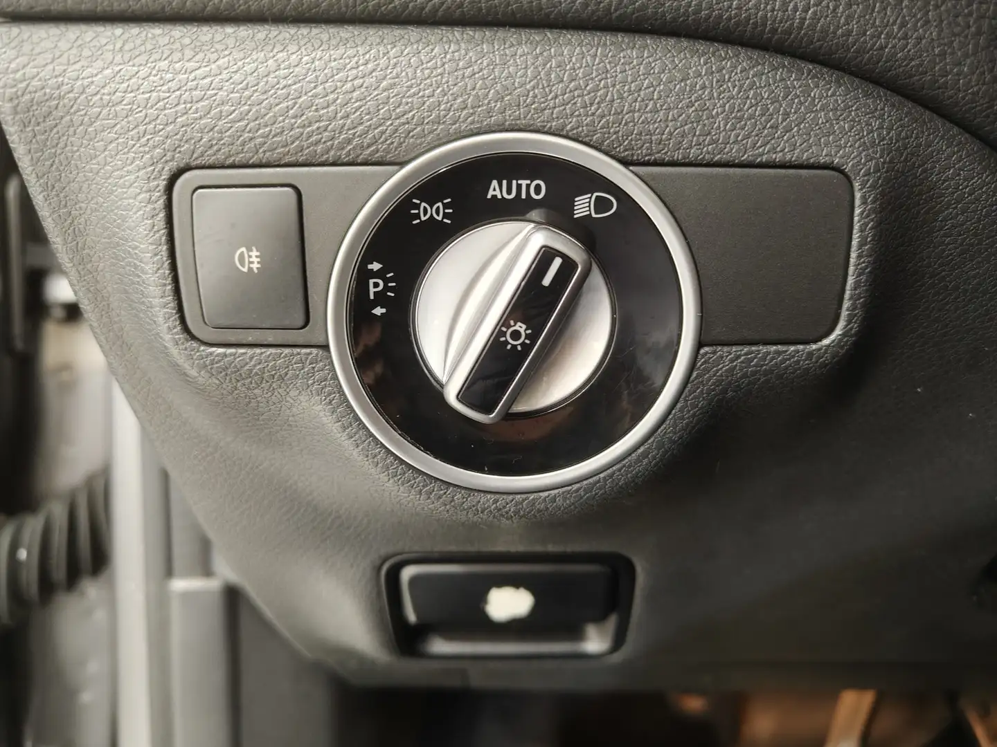 Foto Mercedes CLA Mercedes-Benz CLA 200 CDI Urban (136 CV) Pack AMG