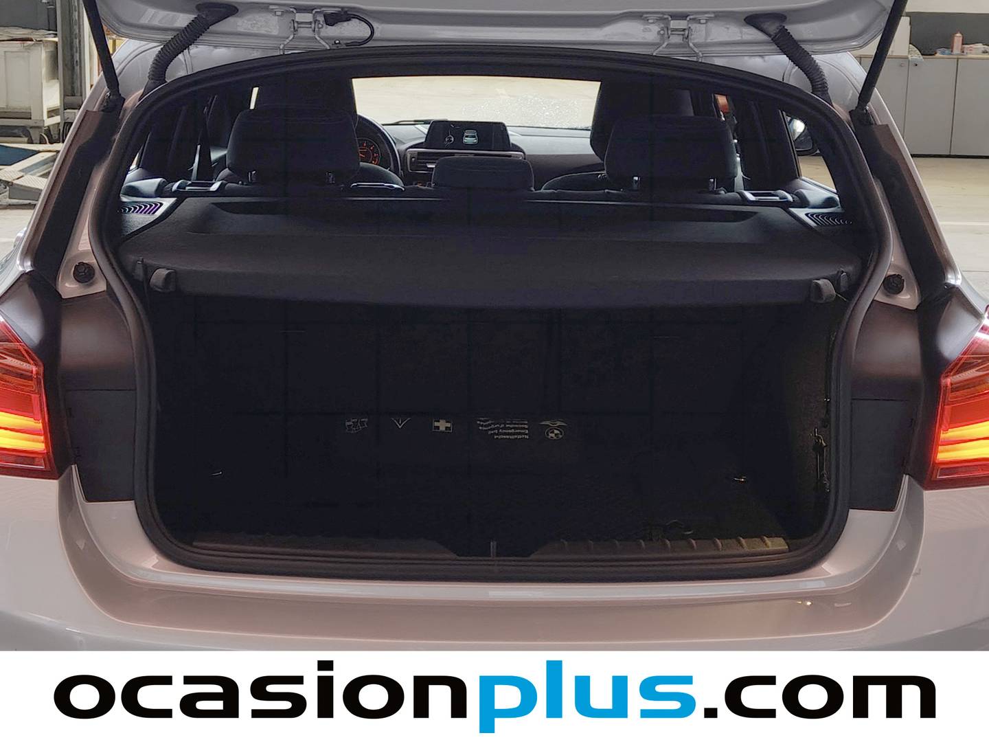 Fotos maletero BMW Serie 1 BMW Serie 1 116d (116 CV) Pack M