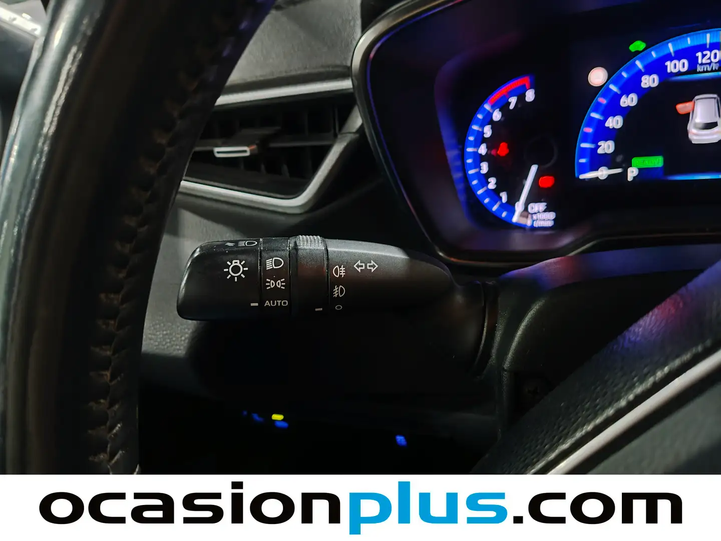 Foto Toyota Corolla Toyota Corolla Sports 180H Feel! E-CVT (180 CV)