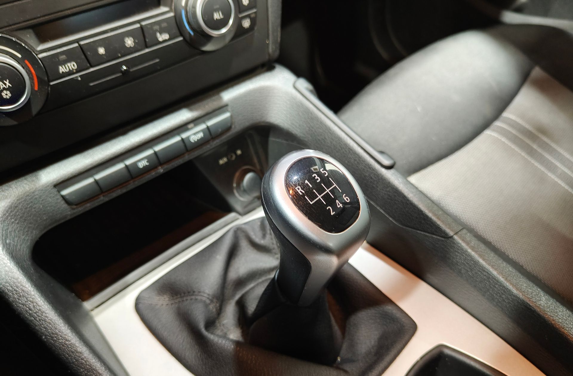 BMW X1 sDrive18d - foto 5