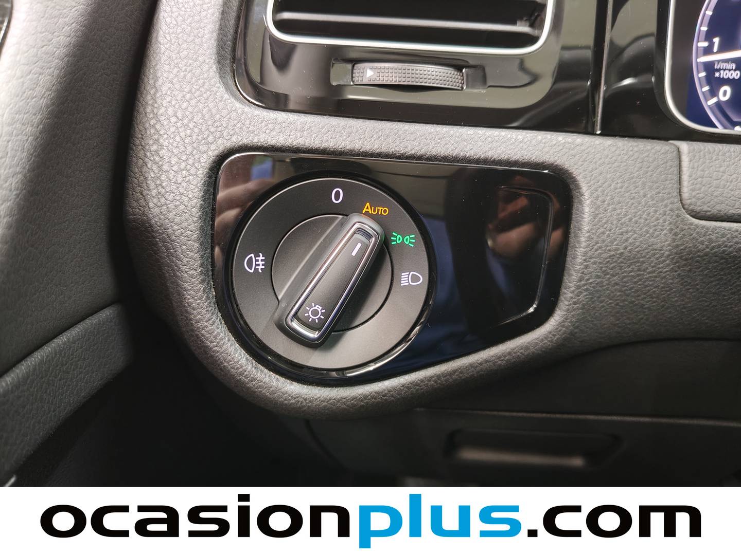 Foto Volkswagen Golf Volkswagen Golf Sport 1.4 TSI Pack R line (125 CV) DSG