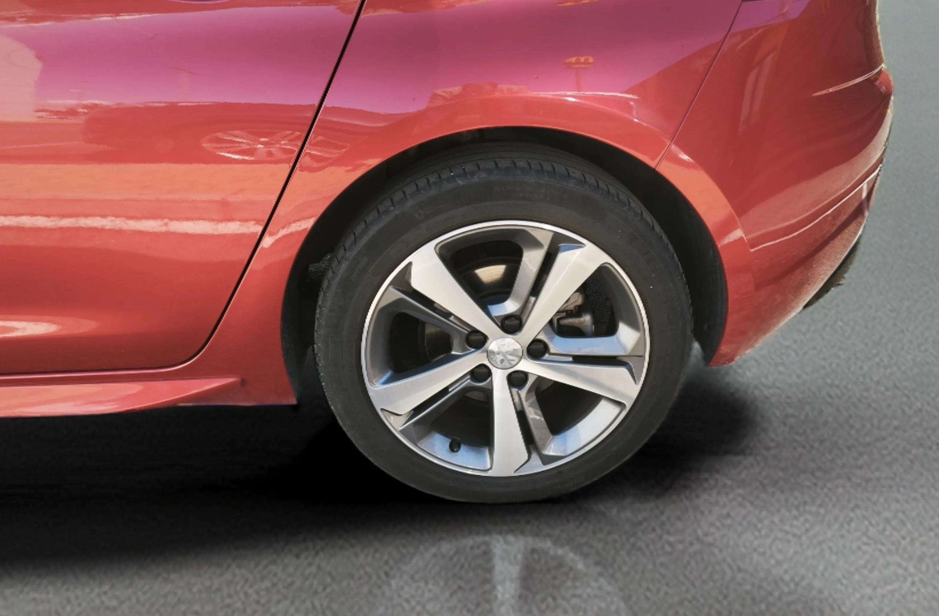 Peugeot 308 1.2 PureTech GT Line EAT8 - foto 41